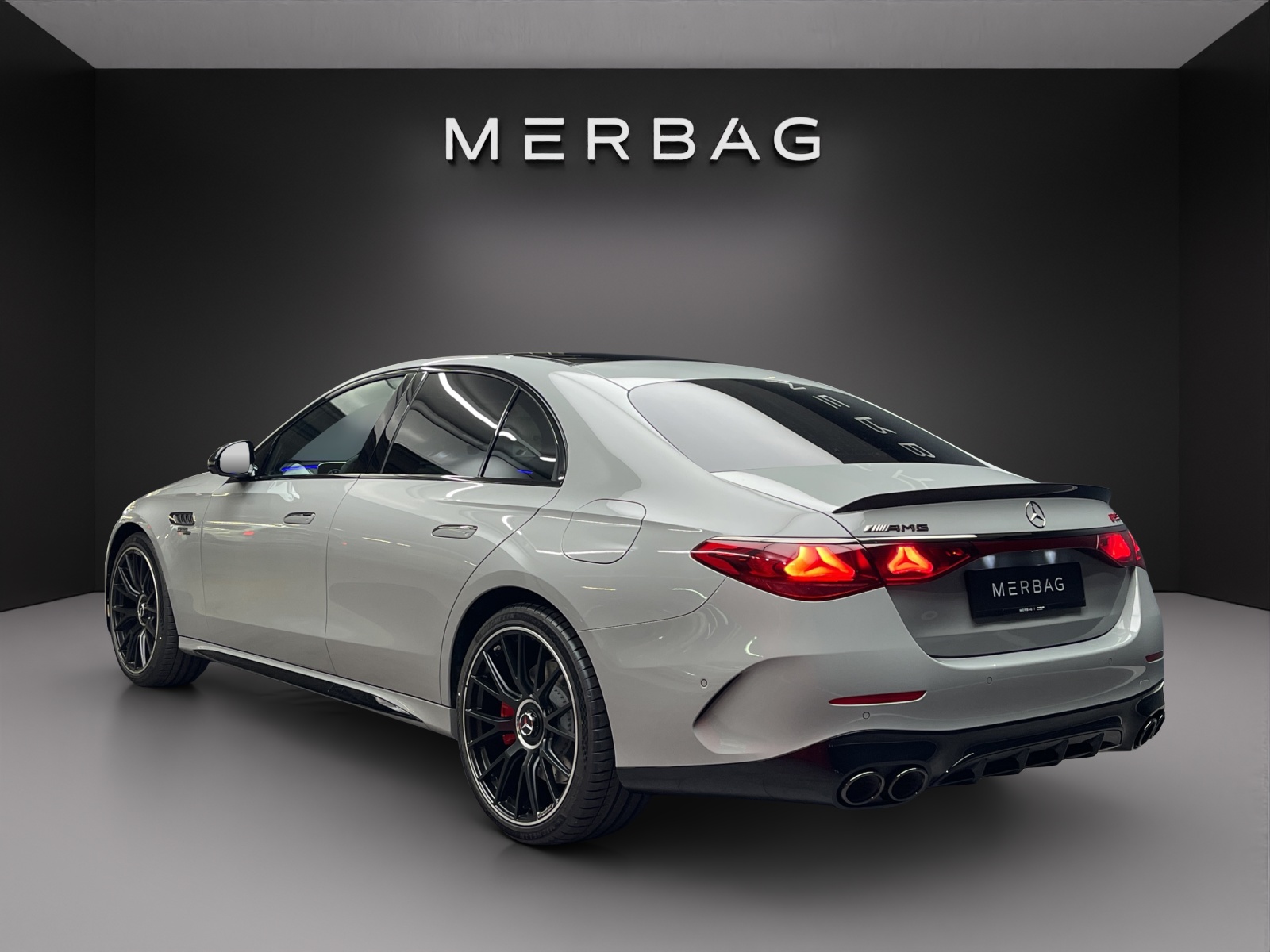 MERCEDES-BENZ AMG E 53 Hybrid 4MATIC+ Limousie-image-2