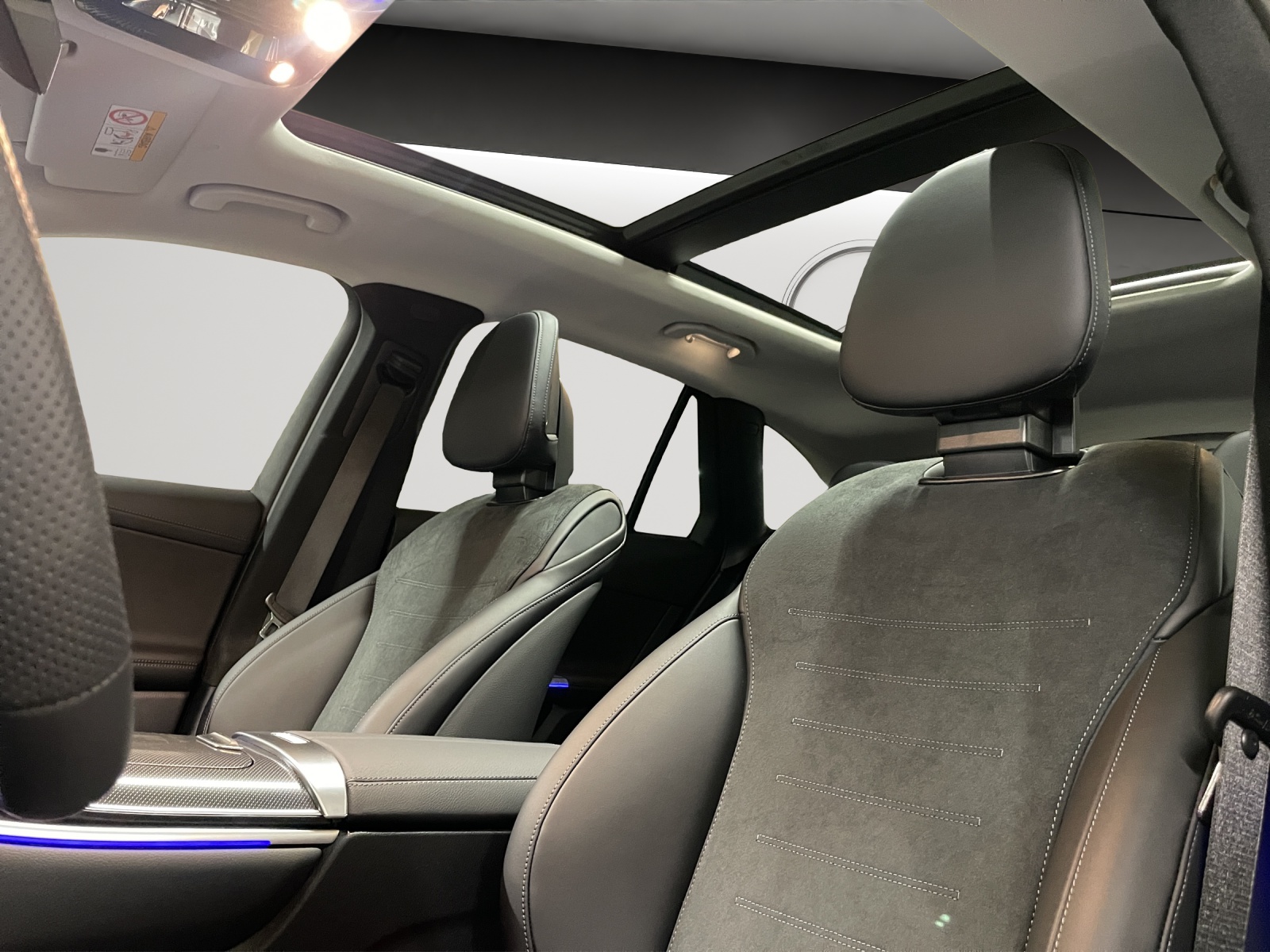 Image MERCEDES-BENZ GLC-300 GLC 300 e 4Matic EQ Star 9G-Tronic