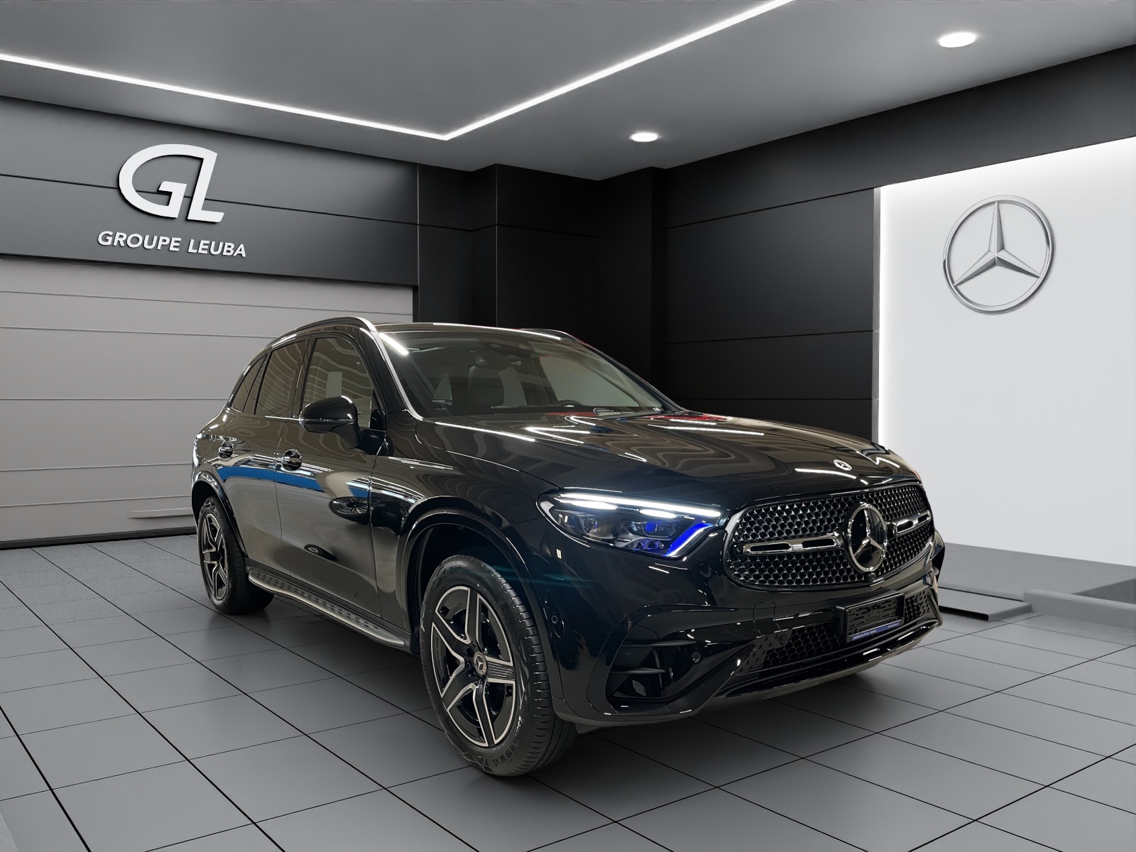 Photo MERCEDES-BENZ GLC-300 GLC 300 e 4Matic EQ Star 9G-Tronic