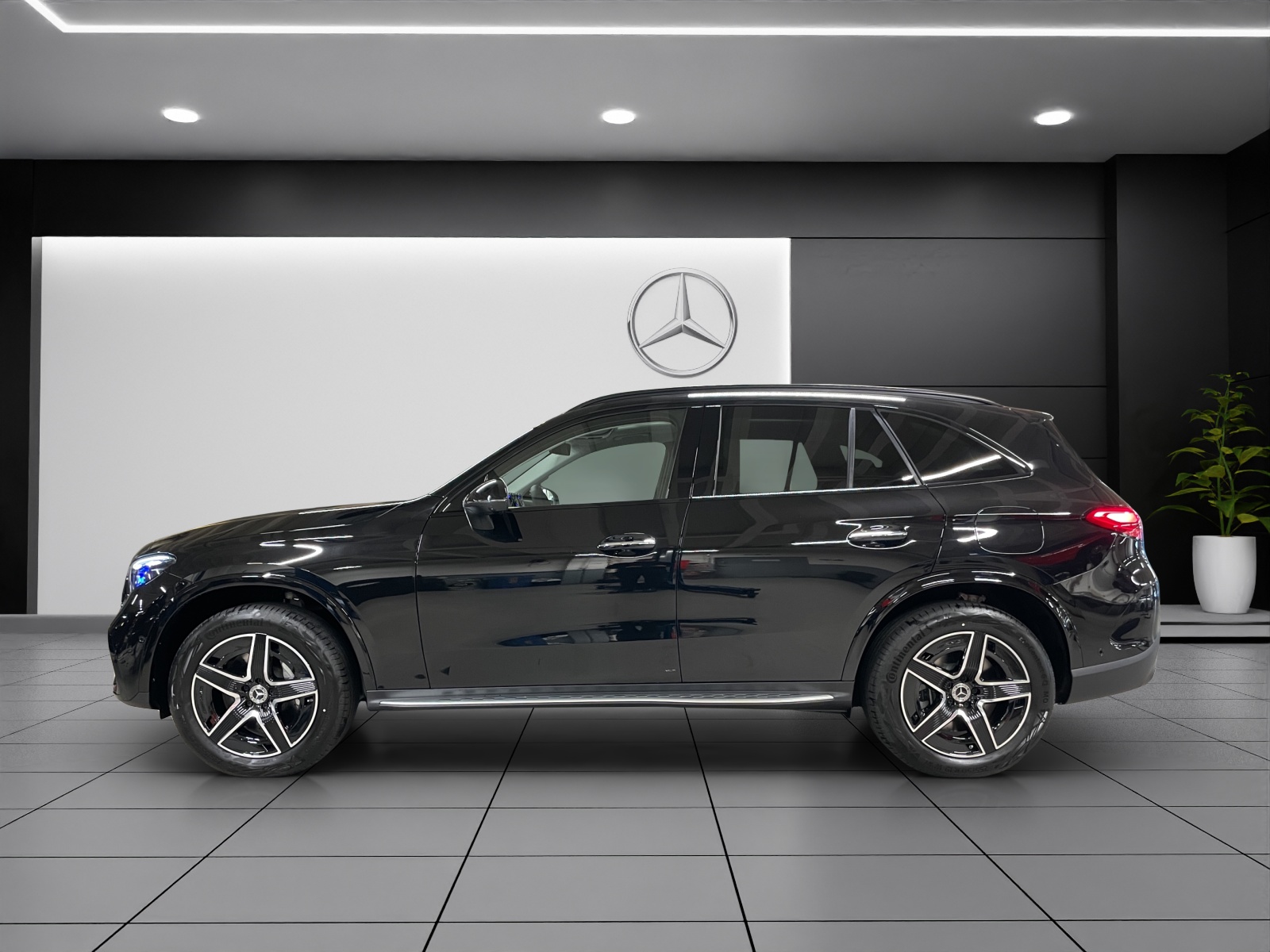 Image MERCEDES-BENZ GLC-300 GLC 300 e 4Matic EQ Star 9G-Tronic