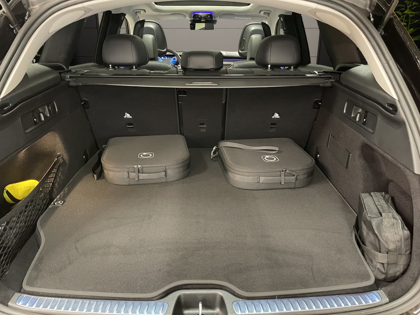 Image MERCEDES-BENZ GLC-300 GLC 300 e 4Matic EQ Star 9G-Tronic