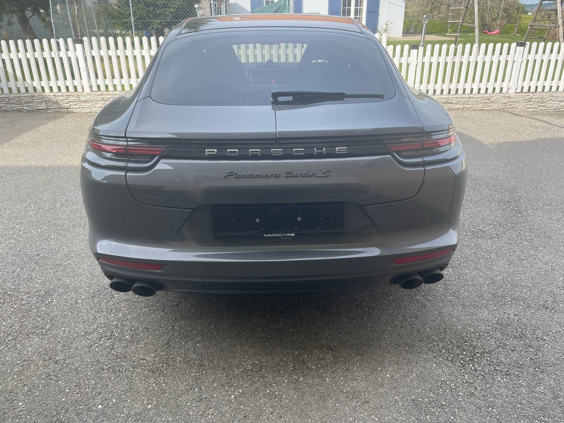 PORSCHE Panamera Turbo S E-Hybrid PDK-image-4