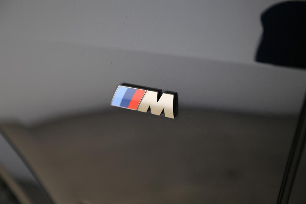 BMW X5 M50i xDrive-image-18