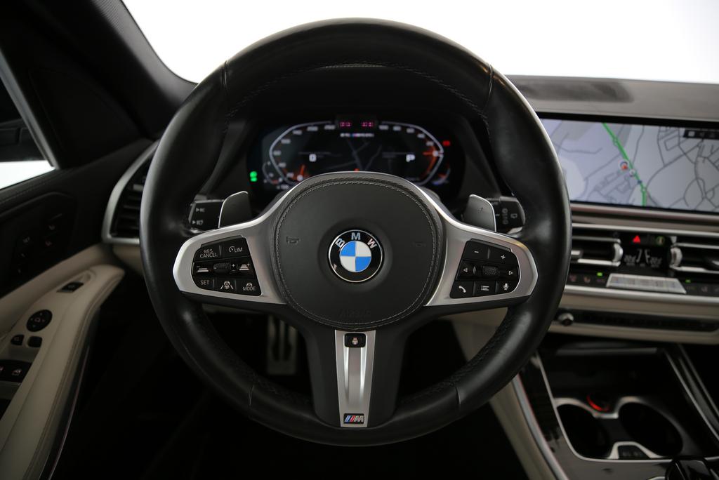 BMW X5 M50i xDrive-image-5