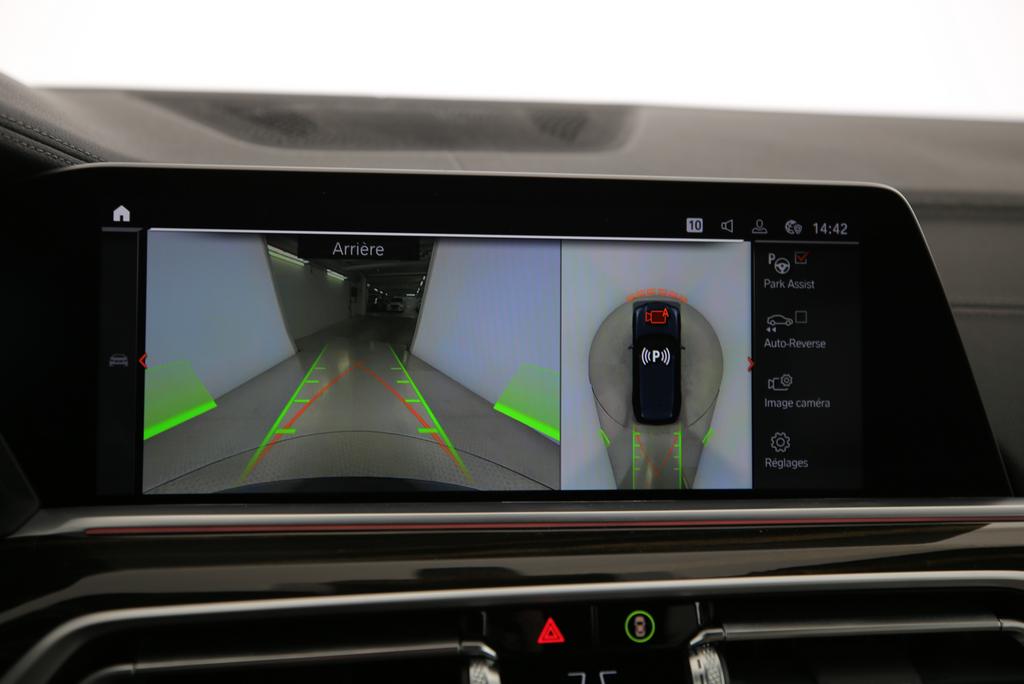 BMW X5 M50i xDrive-image-7