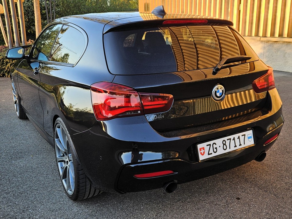 BMW M140i xDrive Steptronic-image-4