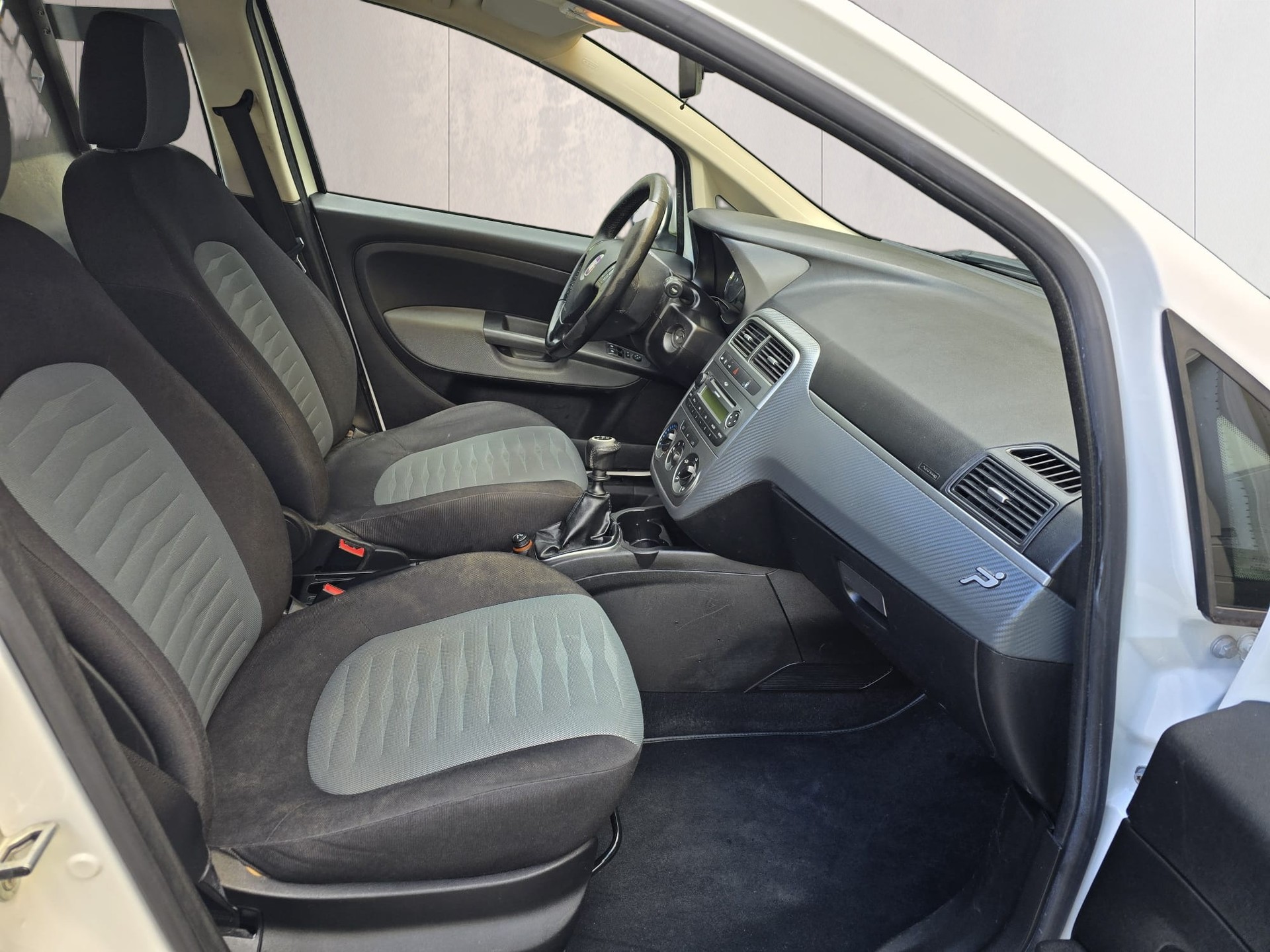 FIAT Punto 1.4 NaturalPower Dynamic-image-14