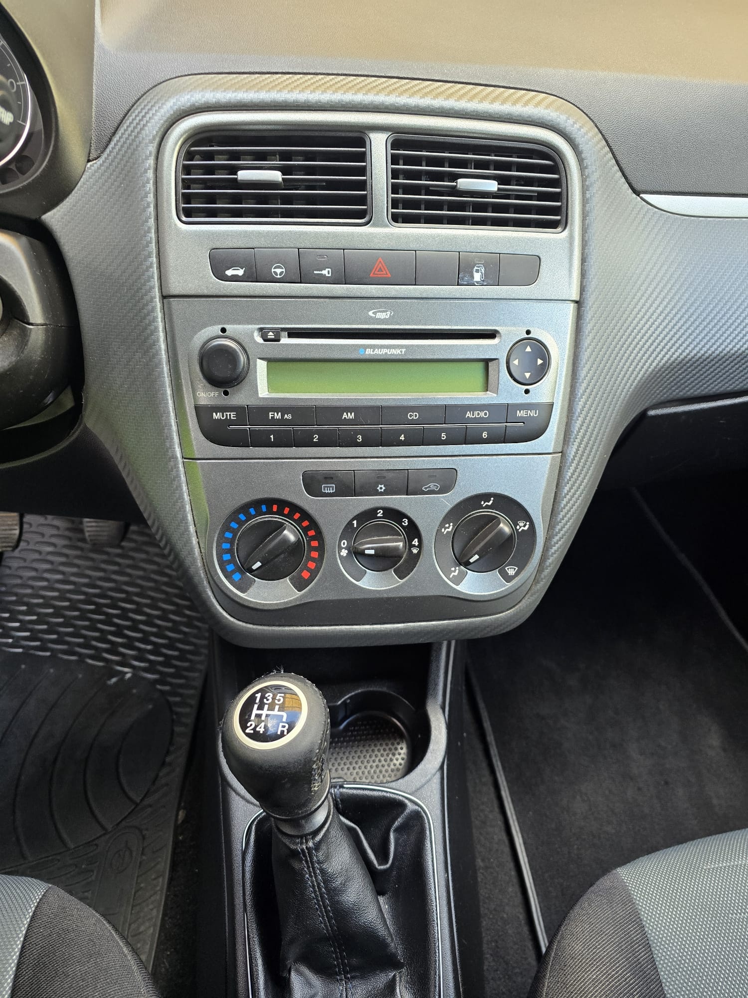 FIAT Punto 1.4 NaturalPower Dynamic-image-16