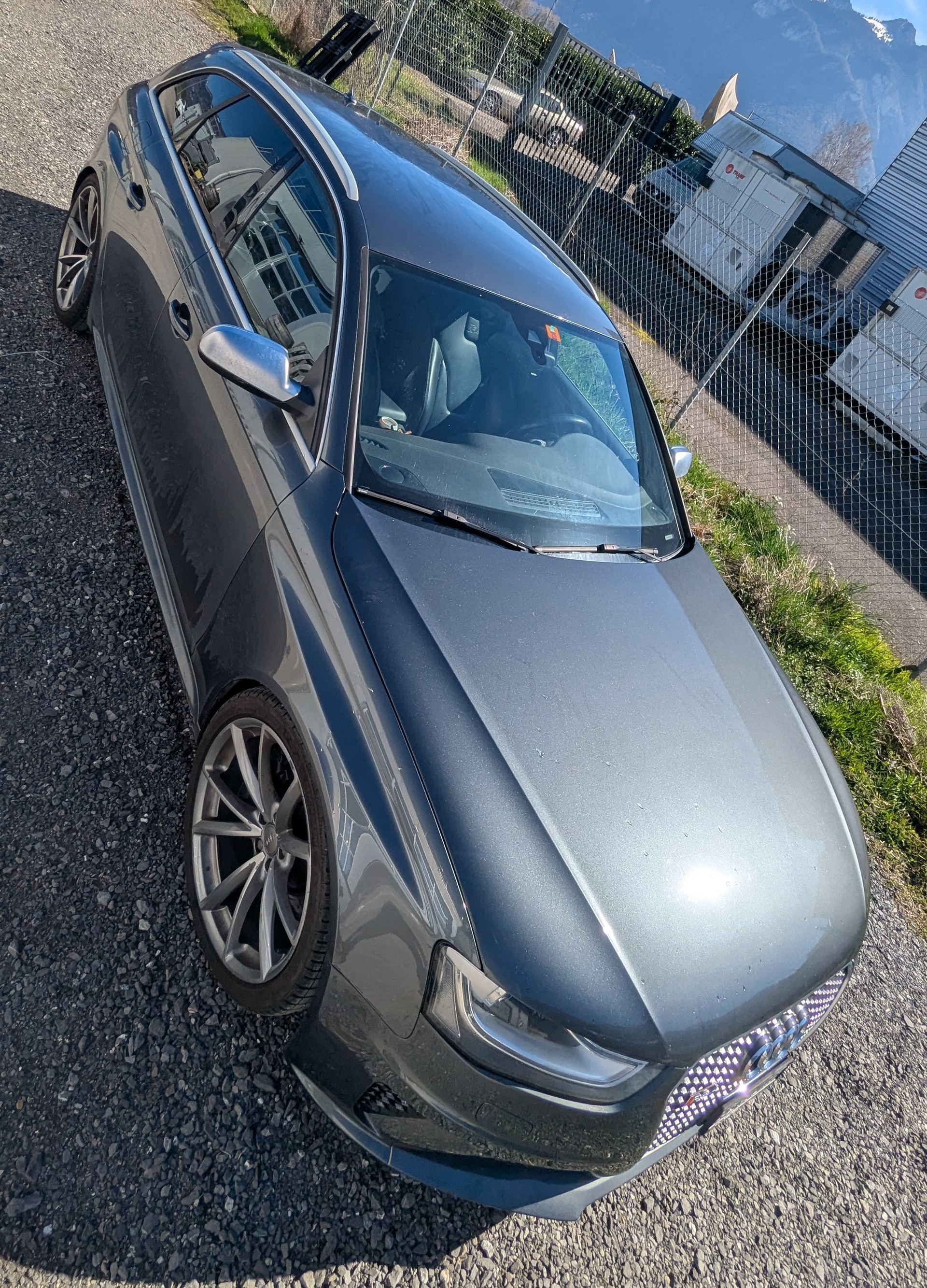 AUDI 4.2 V8 FSI quattro S-Tronic