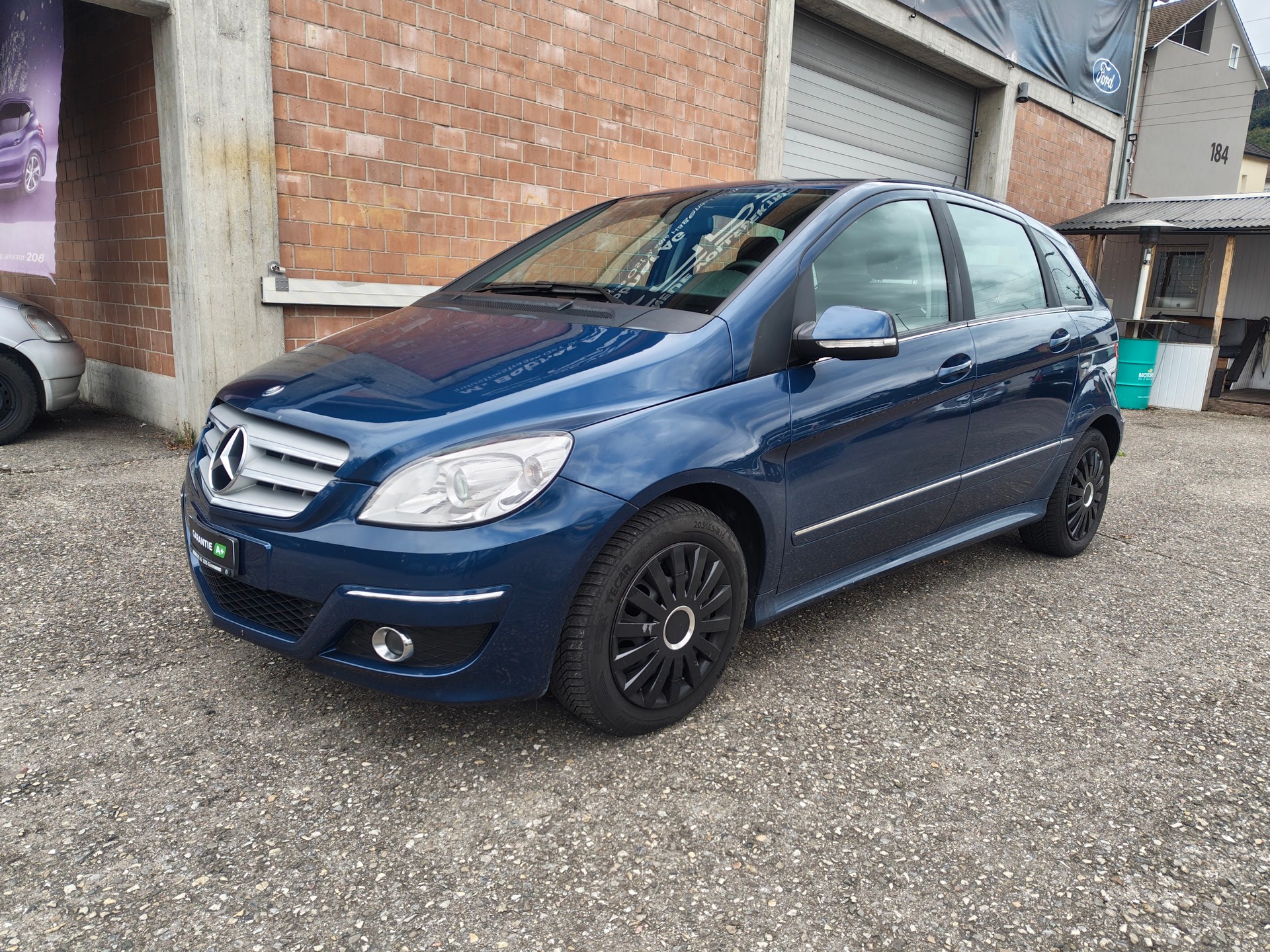 MERCEDES-BENZ B 200 T Autotronic-image-0