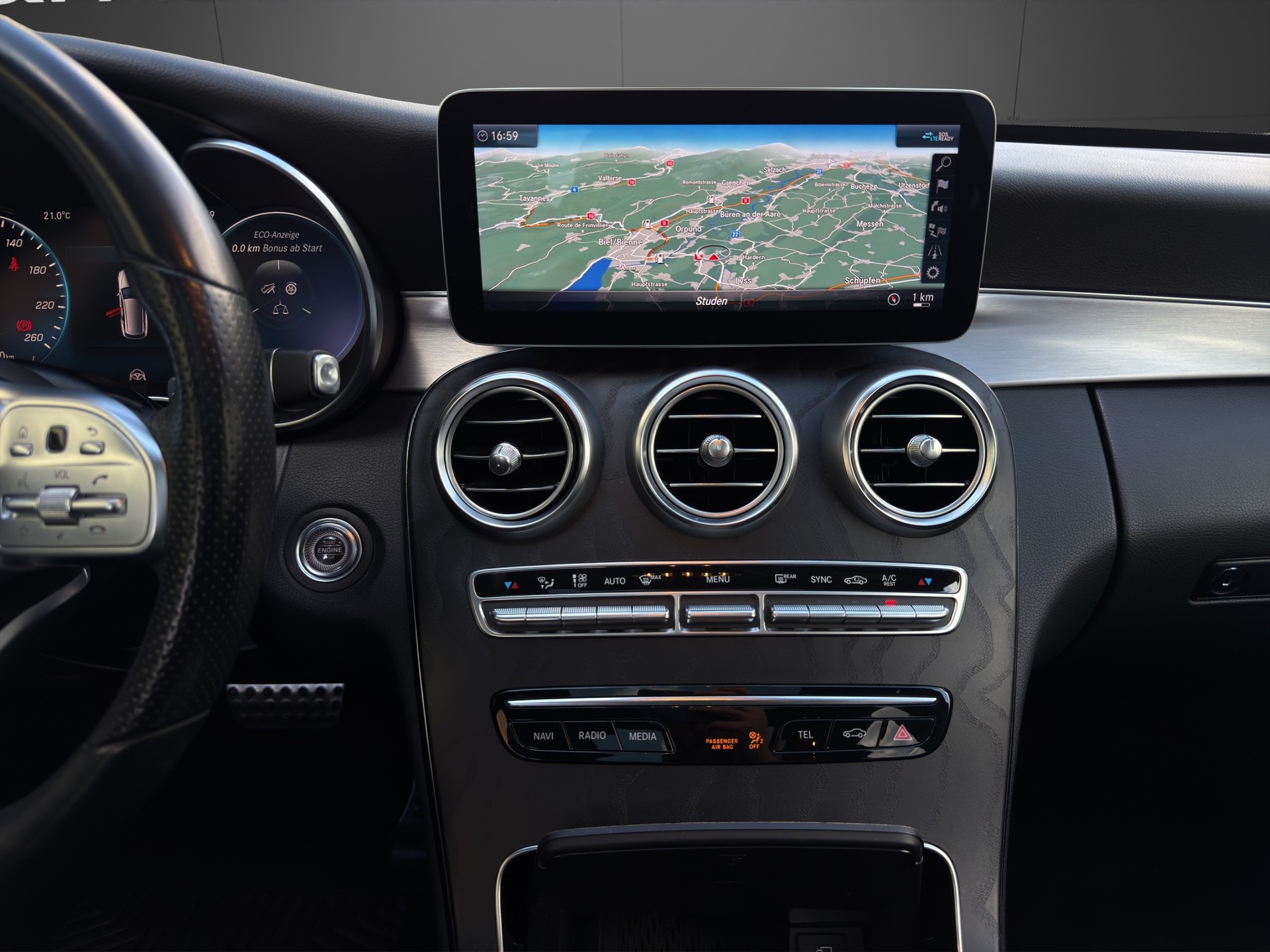 MERCEDES-BENZ C 200 Swiss Star AMG Line 4M 9G-Tronic-image-12
