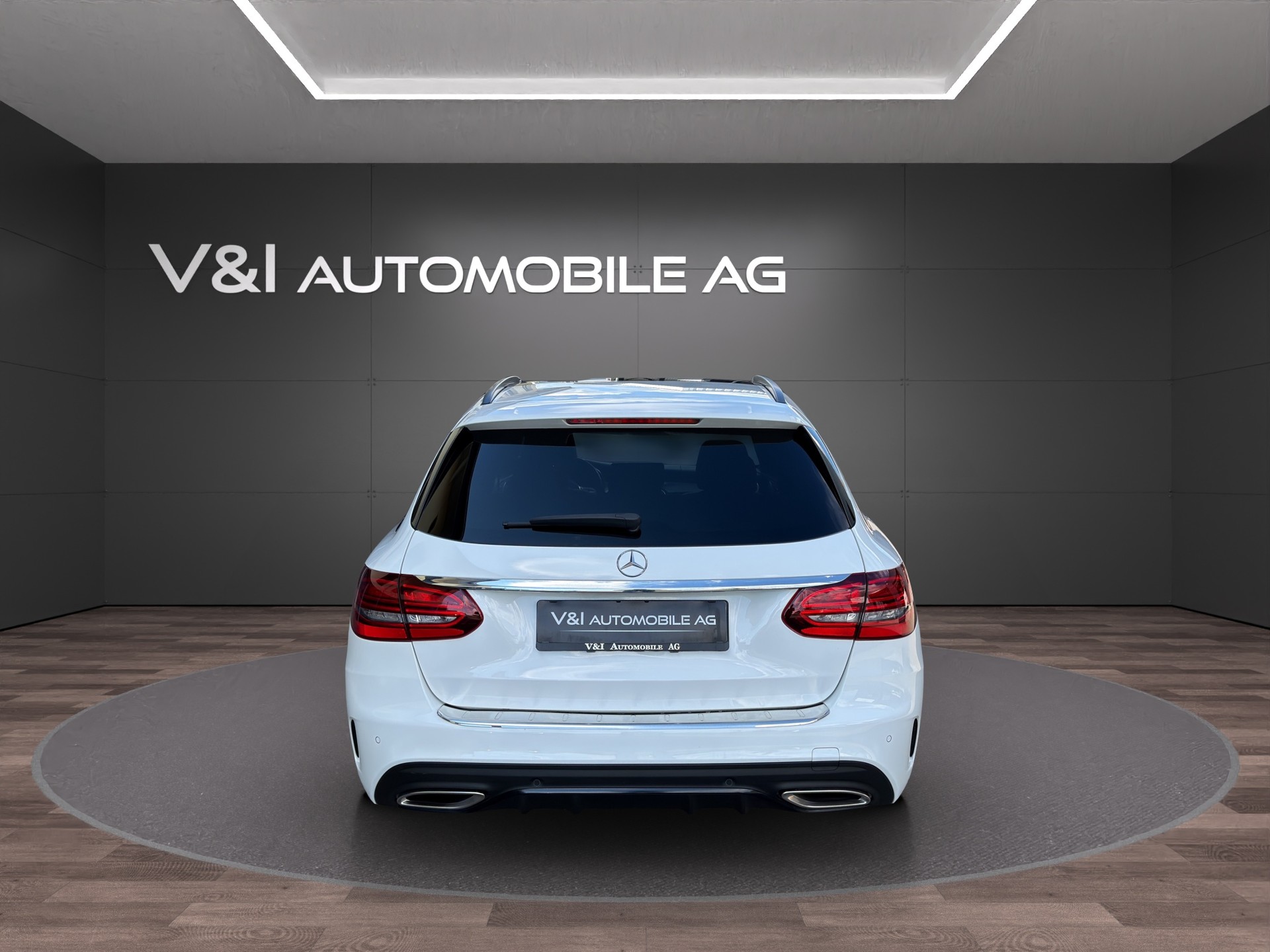 MERCEDES-BENZ C 200 Swiss Star AMG Line 4M 9G-Tronic-image-5