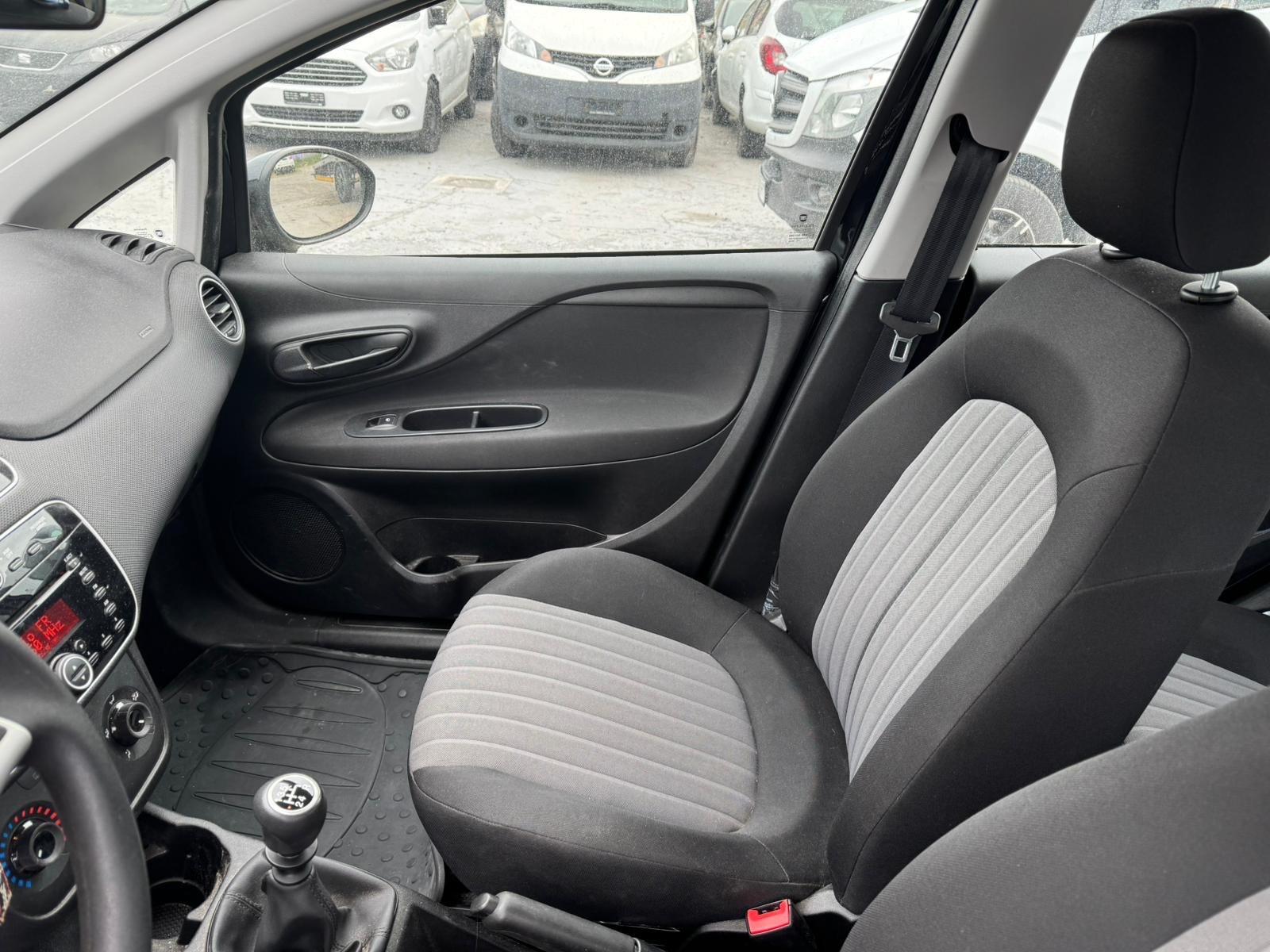 FIAT Punto 1.2 MyStyle-image-14