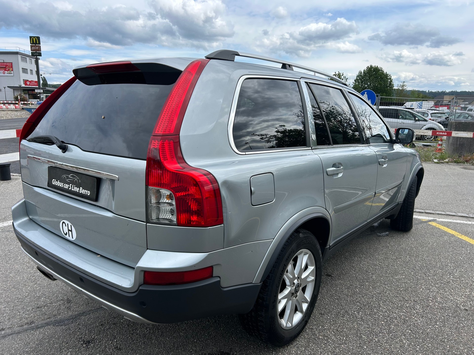VOLVO XC90 V8 AWD Executive Geartronic-image-4