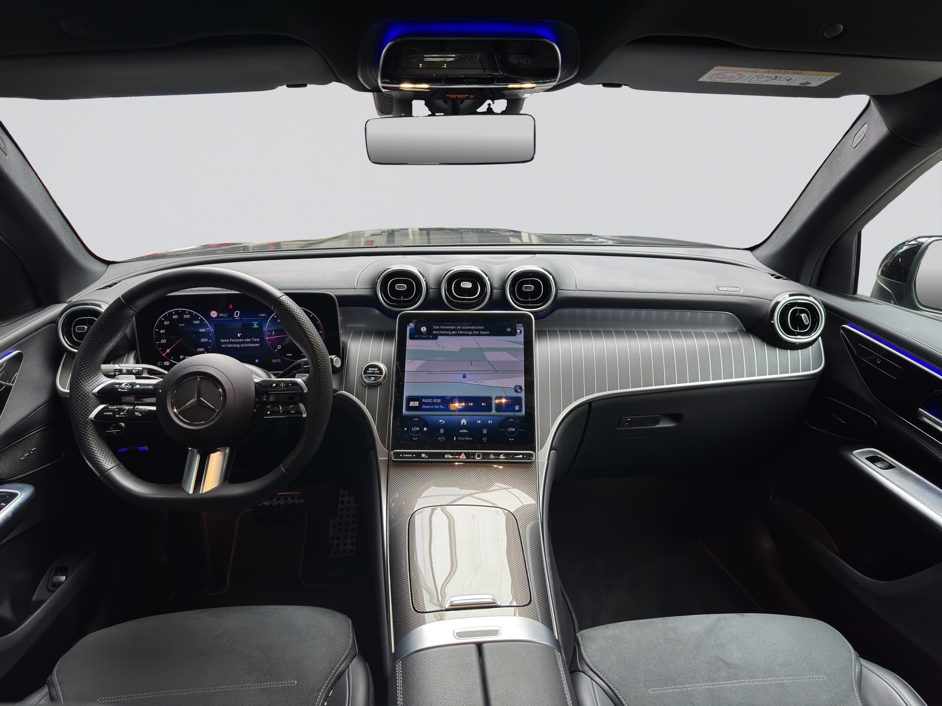 MERCEDES-BENZ GLC 220 d 4Matic AMG Night 9G-Tronic-image-14