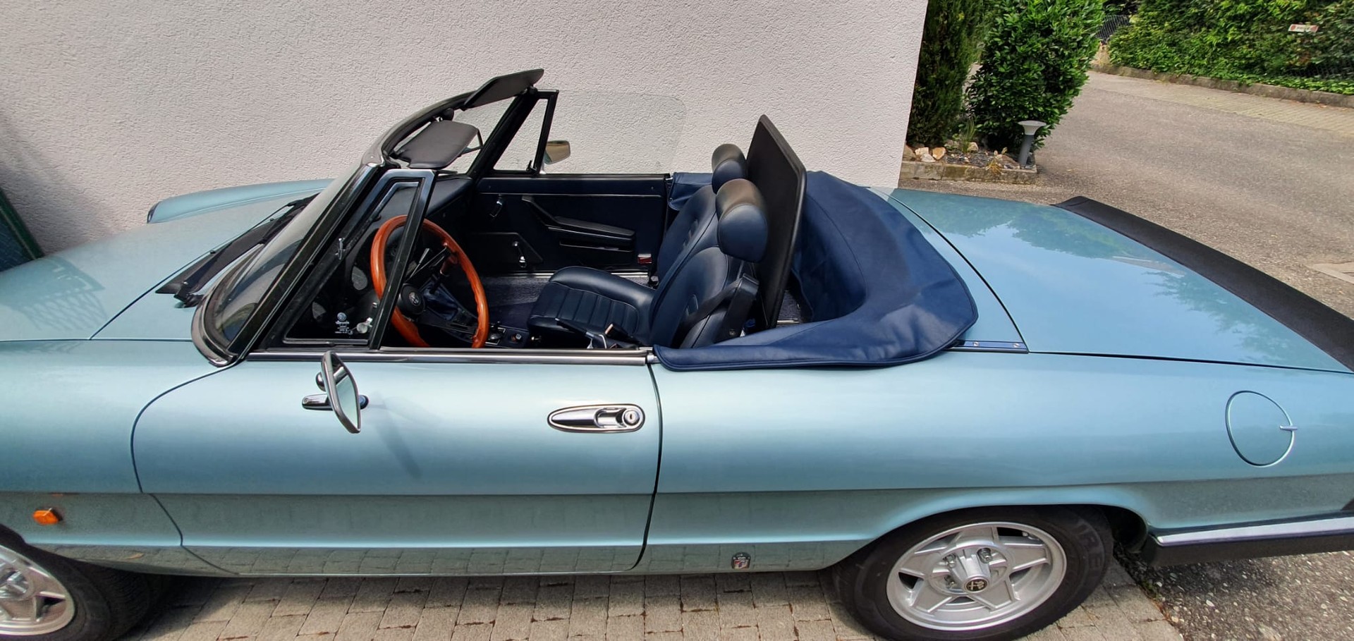 ALFA ROMEO Spider 2.0 (Veloce)-image-8