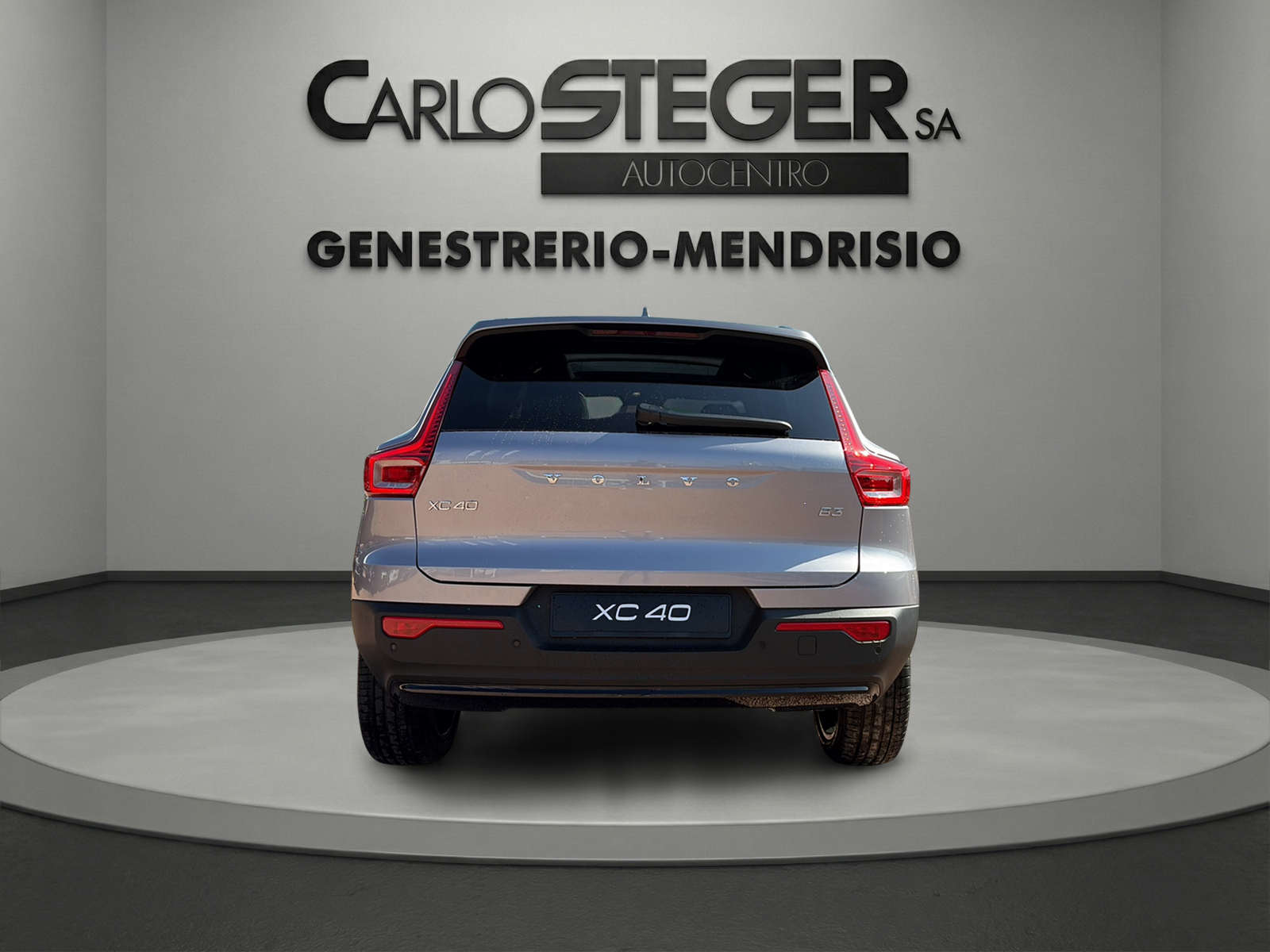 VOLVO XC40 B3 Benzin Mild Hybrid Plus Dark DCT-image-8