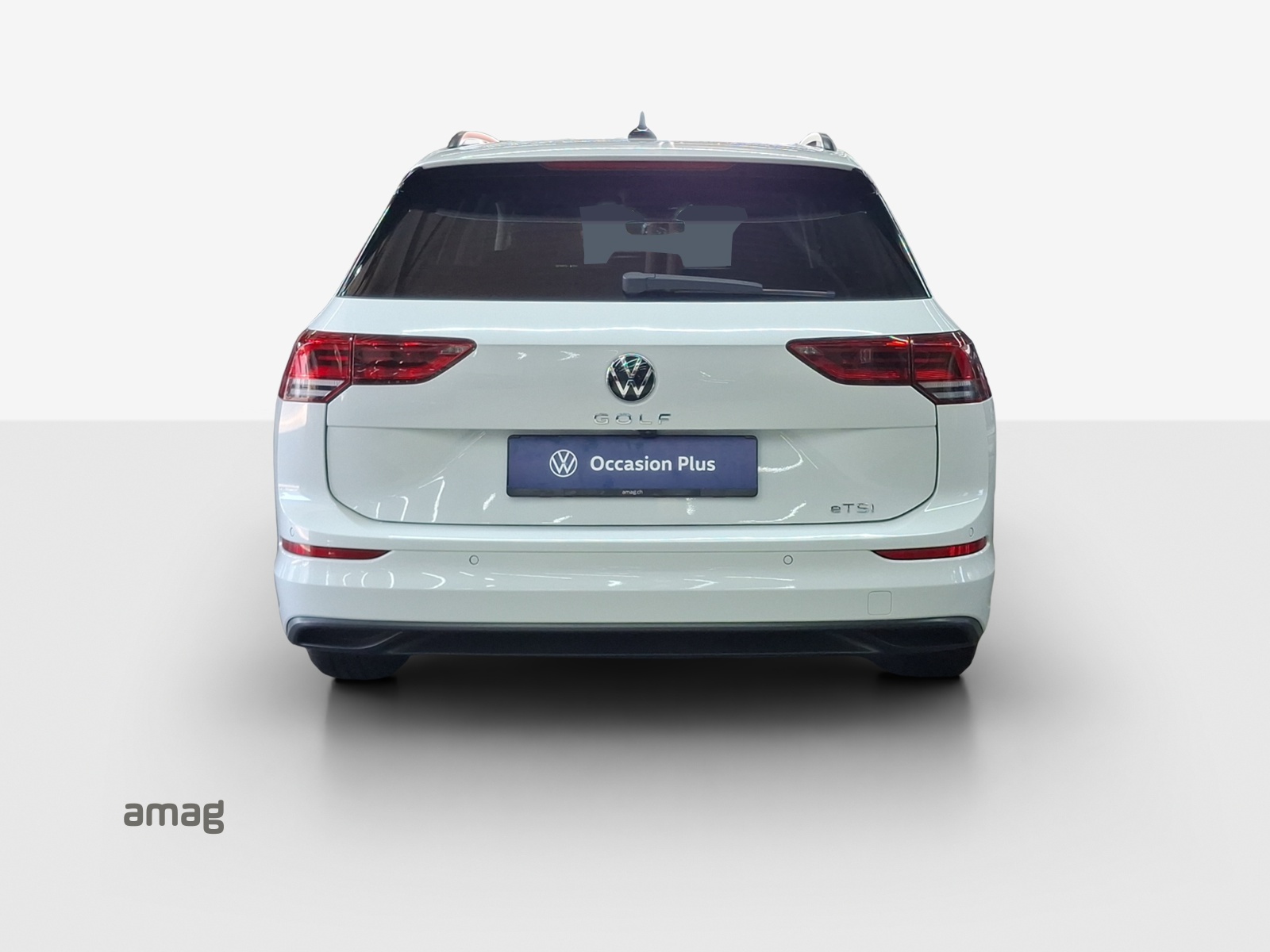 VW Golf Variant 1.0 eTSI mHEV Life DSG-image-3