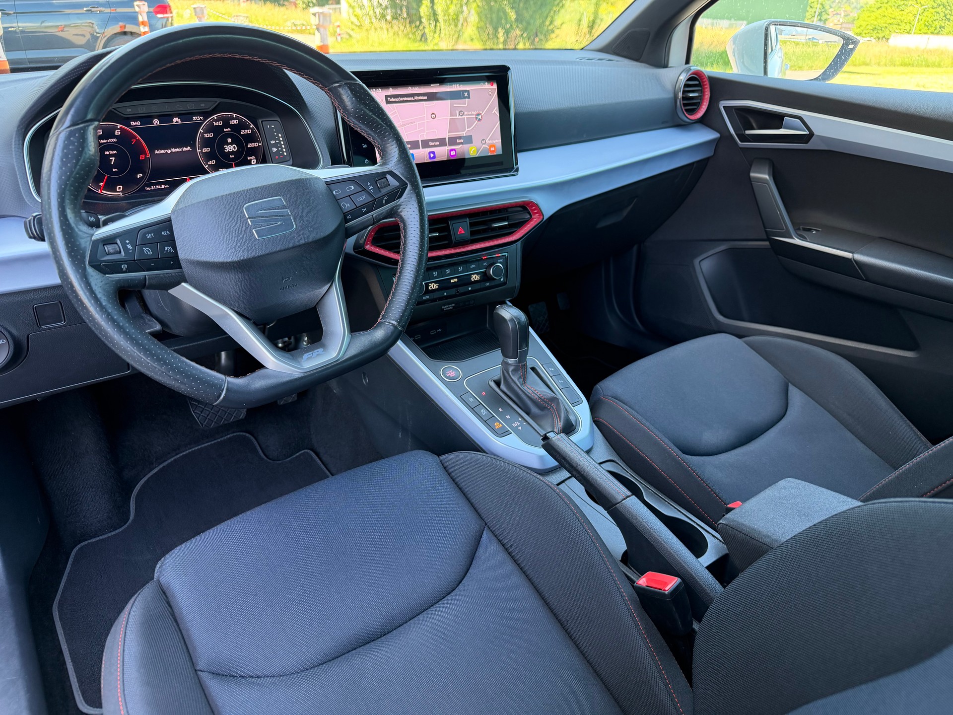 SEAT Arona 1.0 TSI Eco FR DSG-image-12