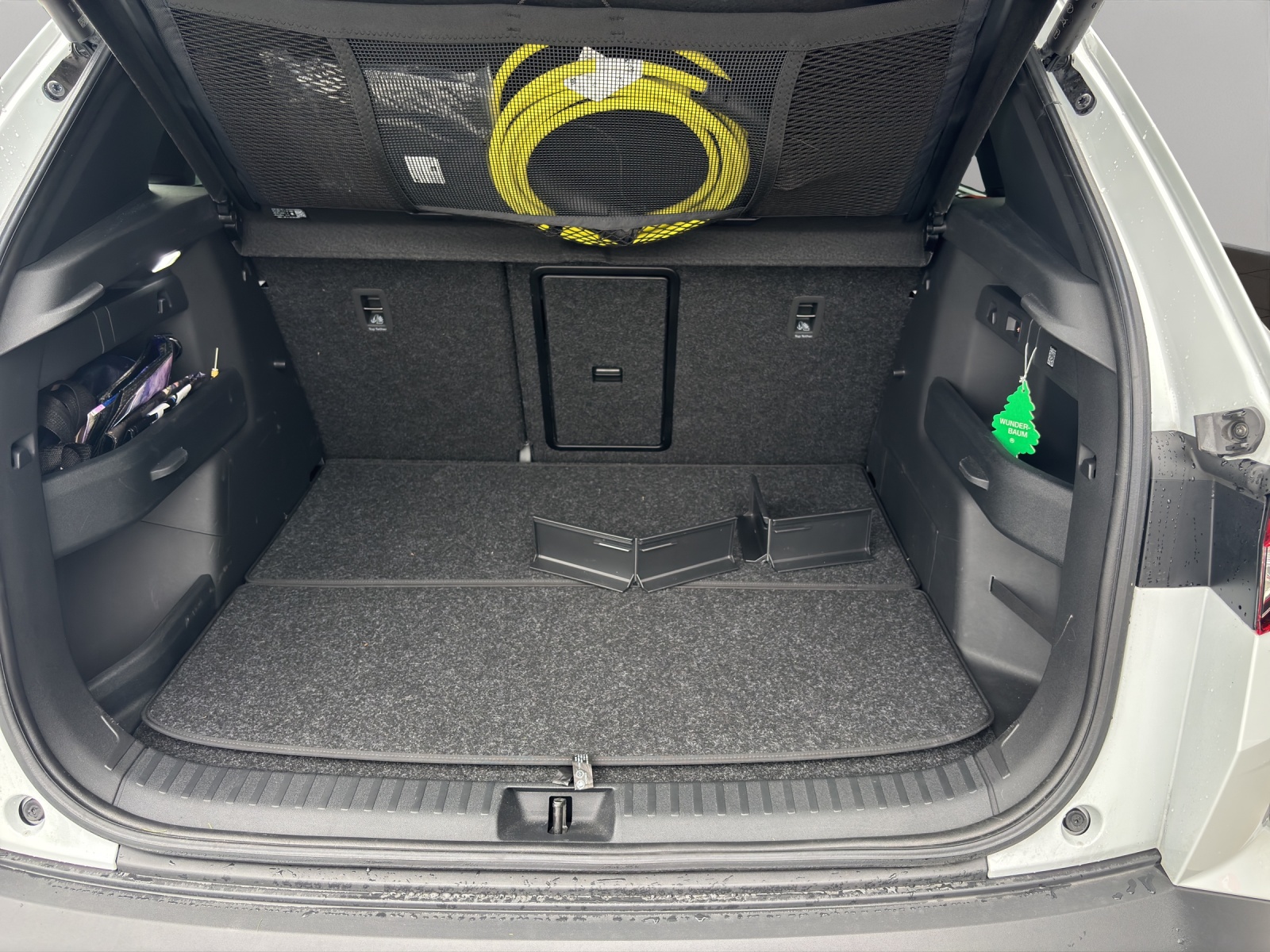 SKODA Elroq 85-image-15