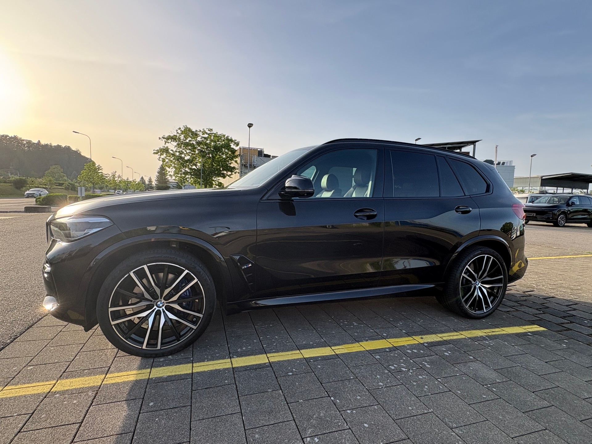BMW M50d xDrive-image-2