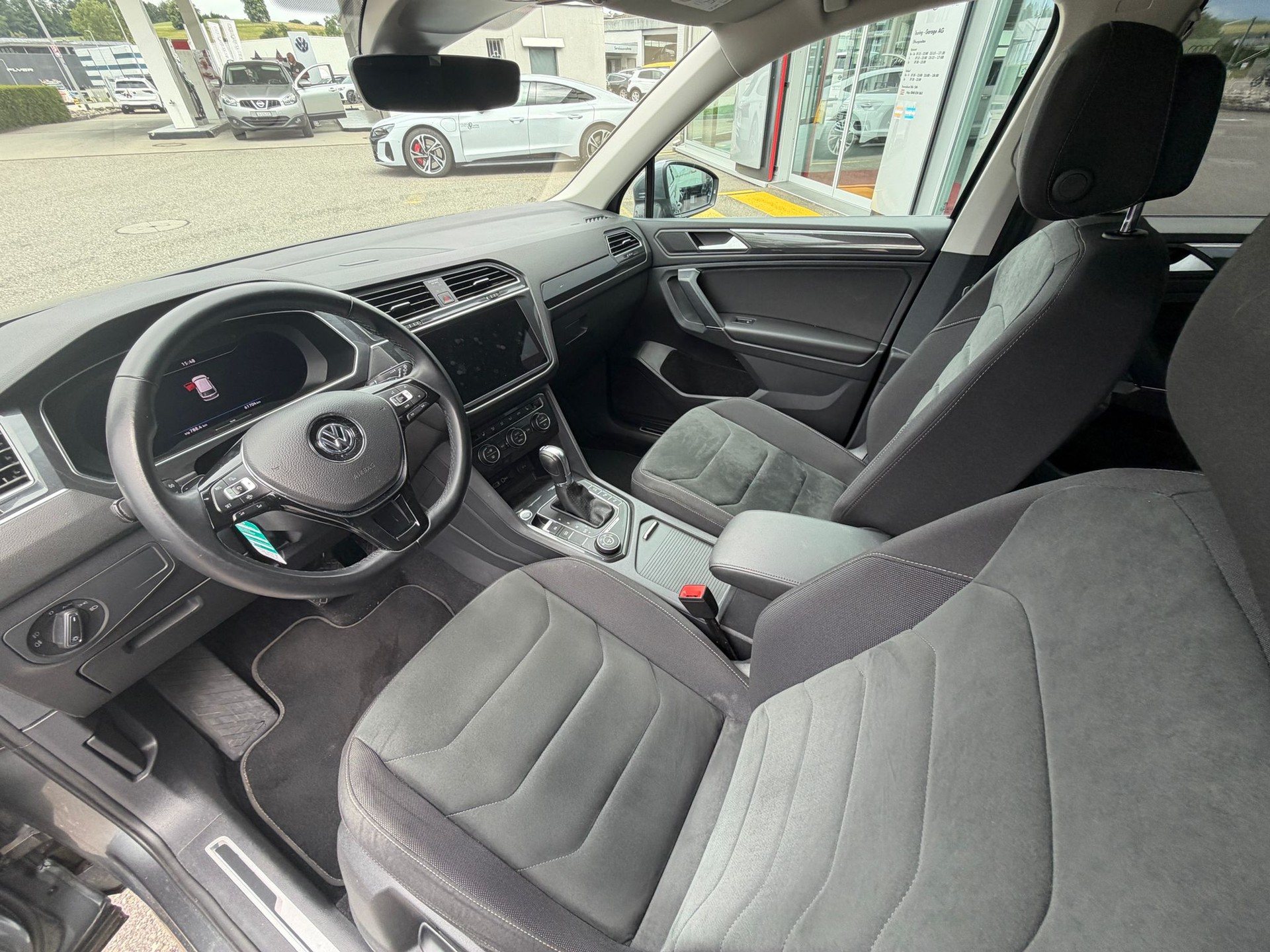 VW Tiguan Allspace 2.0 TDI SCR Highline 4Motion DSG-image-10
