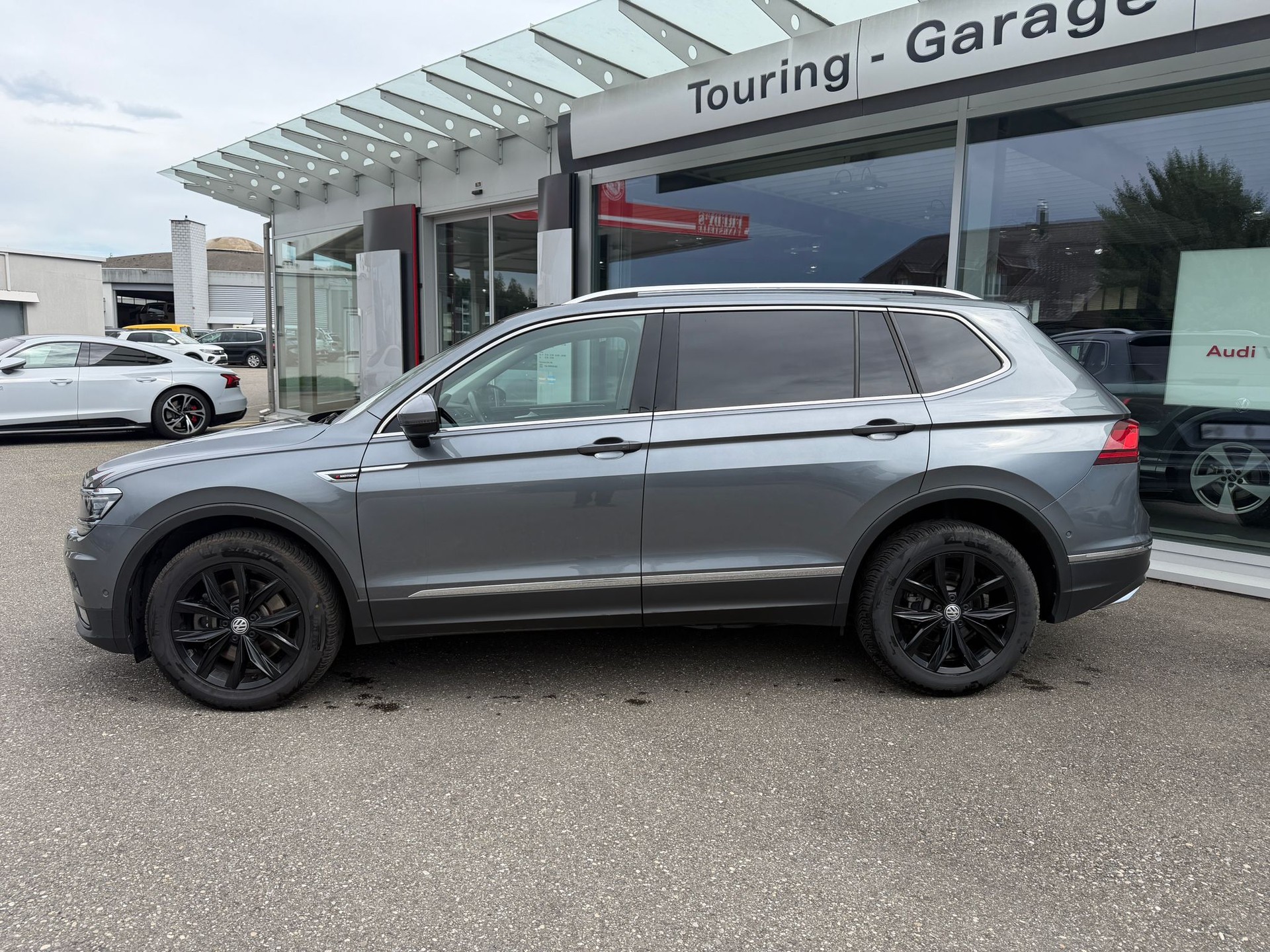 VW Tiguan Allspace 2.0 TDI SCR Highline 4Motion DSG-image-1