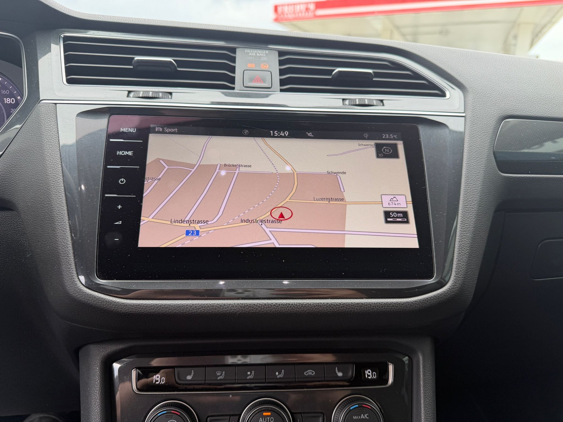 VW Tiguan Allspace 2.0 TDI SCR Highline 4Motion DSG-image-16