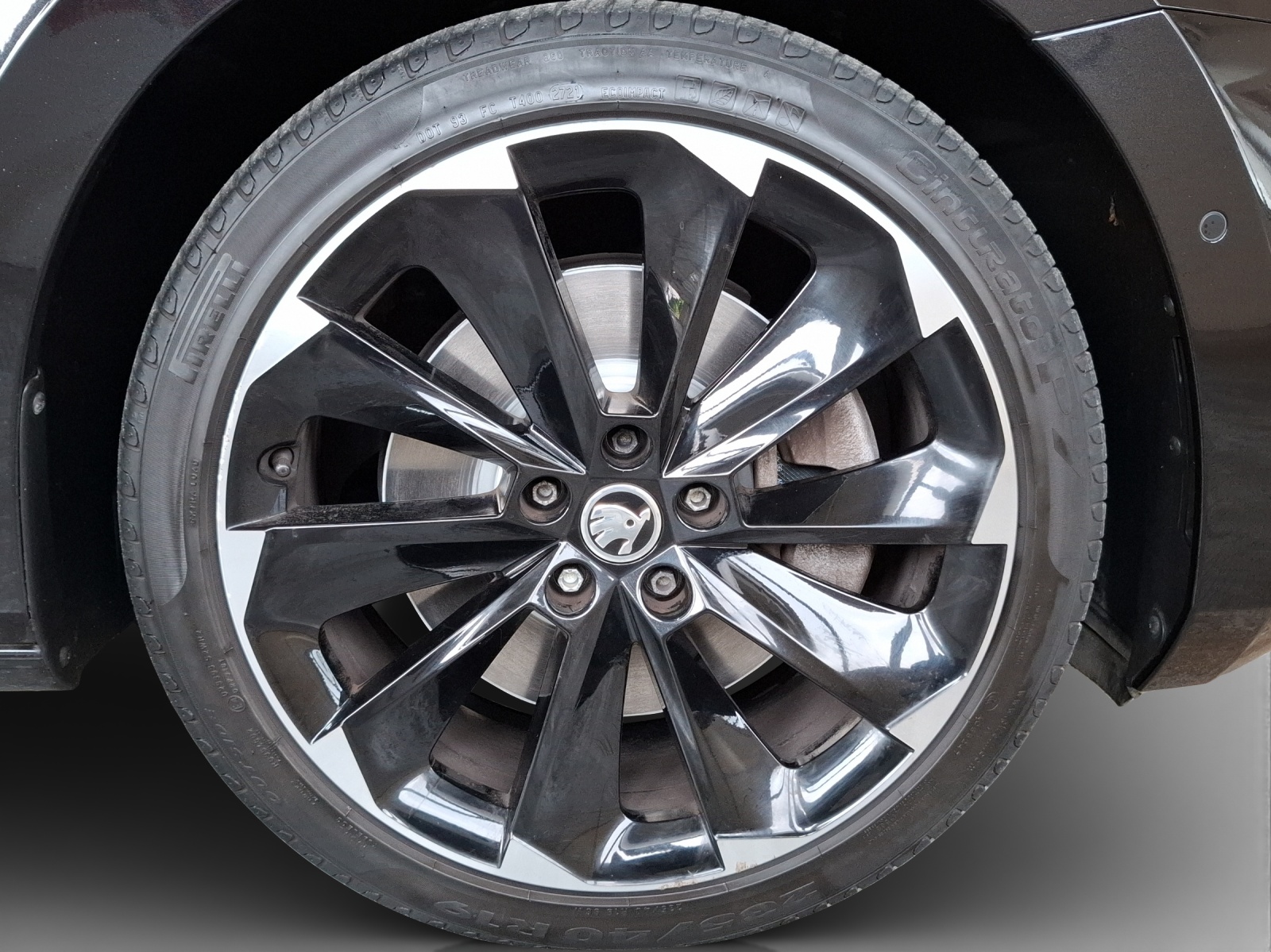 SKODA Superb Combi 2.0 TSI SportLine Light 4x4 DSG-image-13