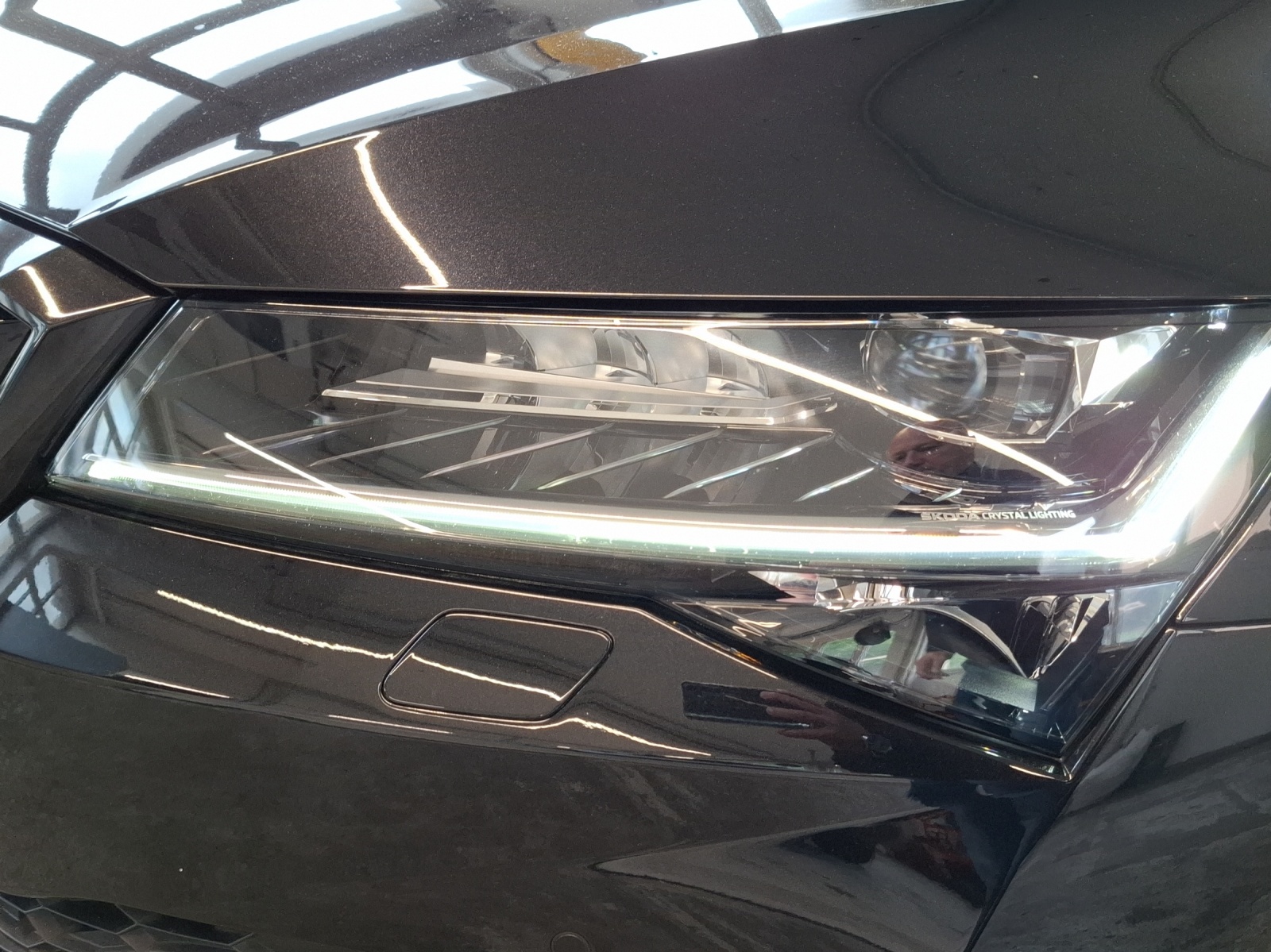 SKODA Superb Combi 2.0 TSI SportLine Light 4x4 DSG-image-15