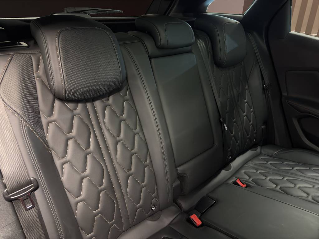 PEUGEOT 3008 1.6 THP GT Line EAT-image-7