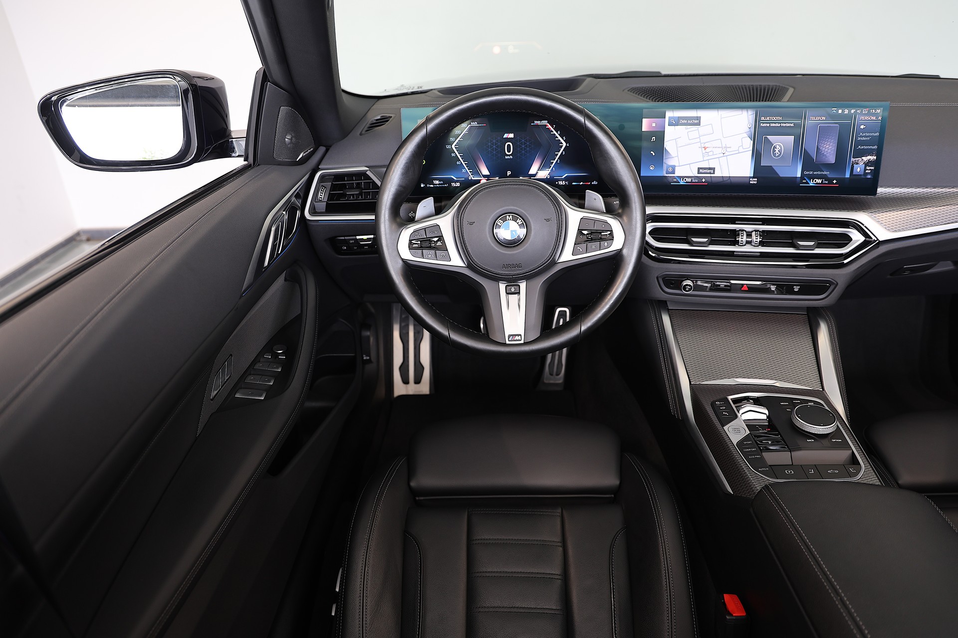 BMW M440i xDrive 48V Cabriolet M Sport PRO *Individual Lackierung* Steptronic-image-11