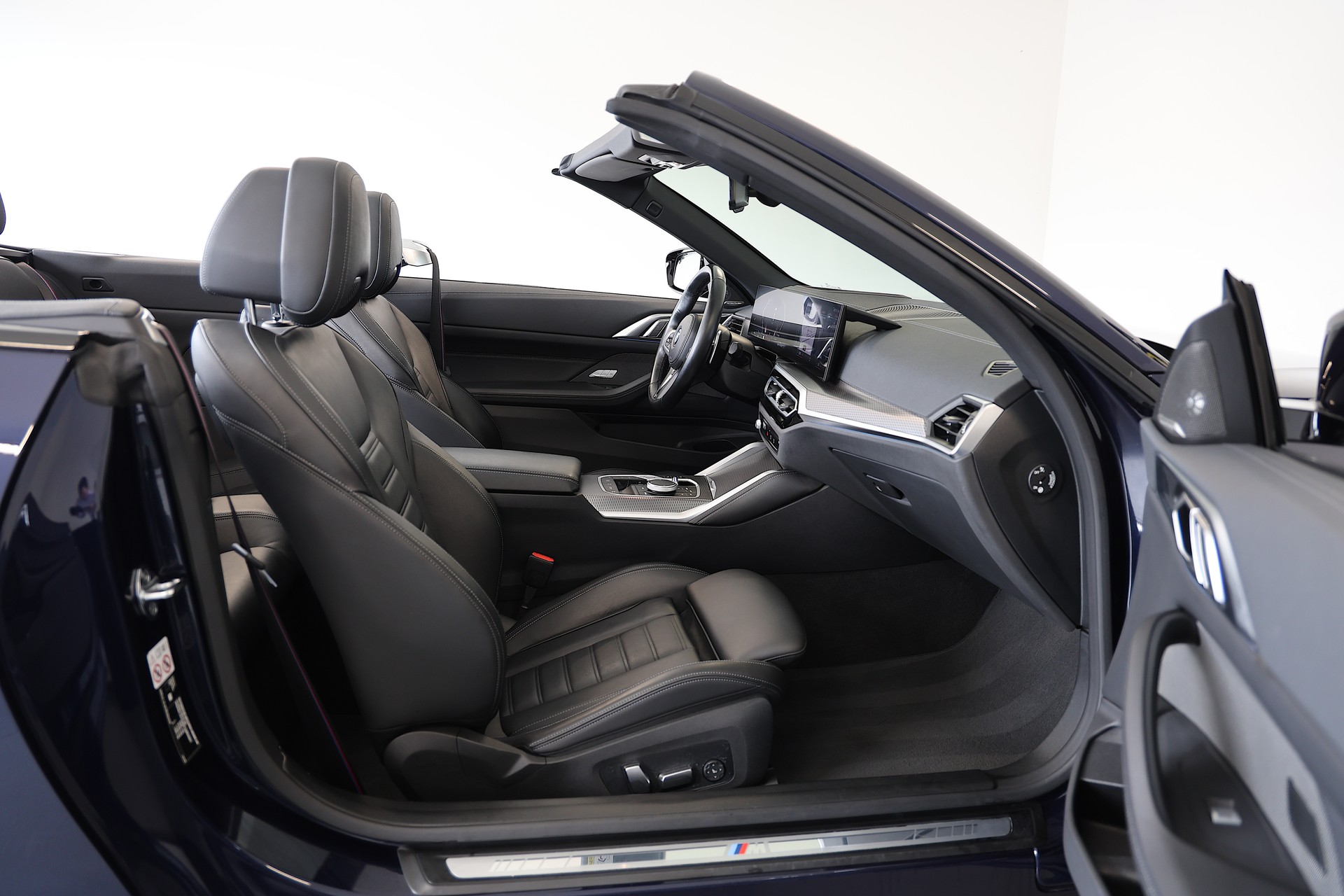 BMW M440i xDrive 48V Cabriolet M Sport PRO *Individual Lackierung* Steptronic-image-14