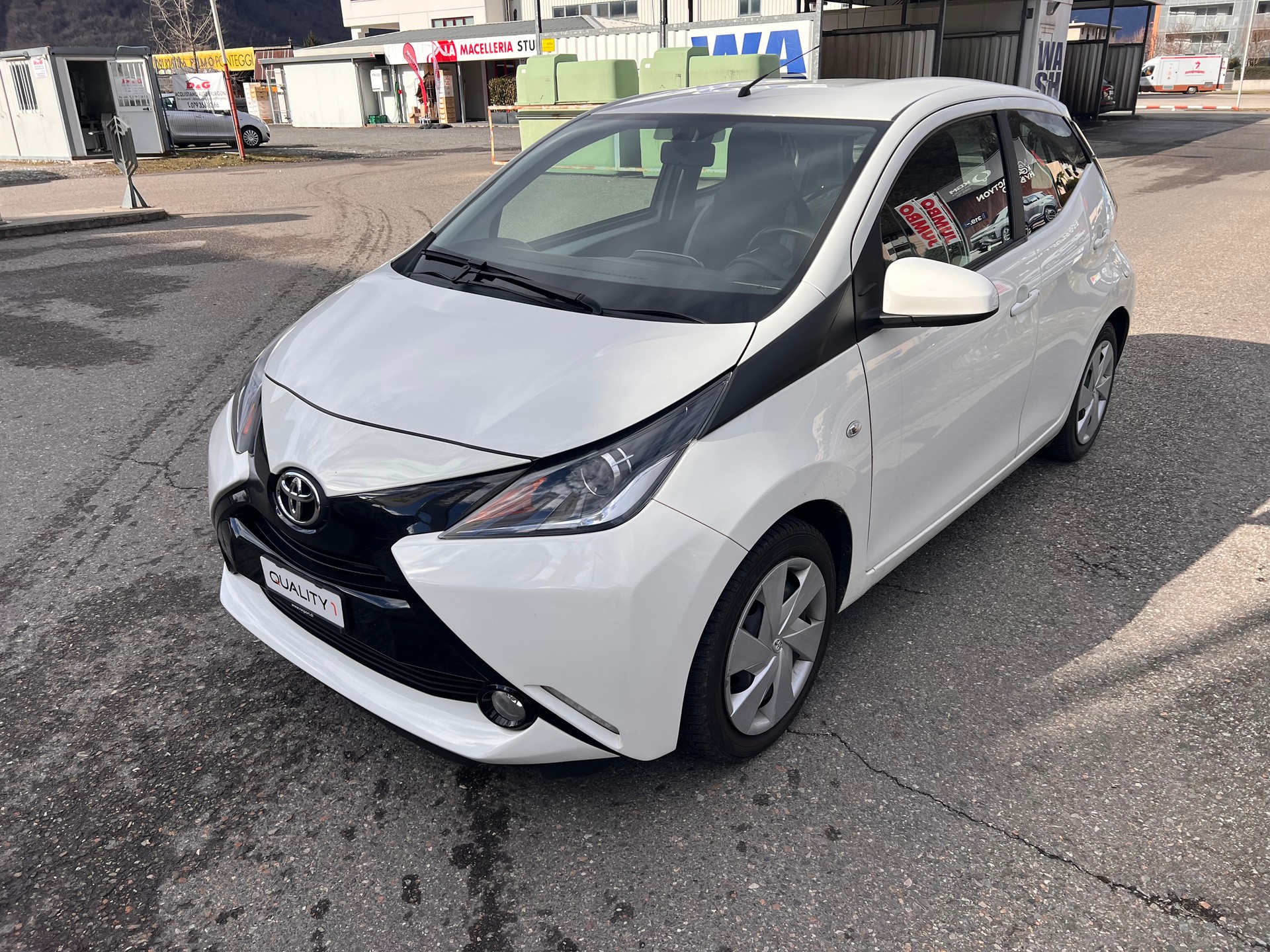 TOYOTA Aygo 1.0 VVT-i x-pure MultiMode-image-3