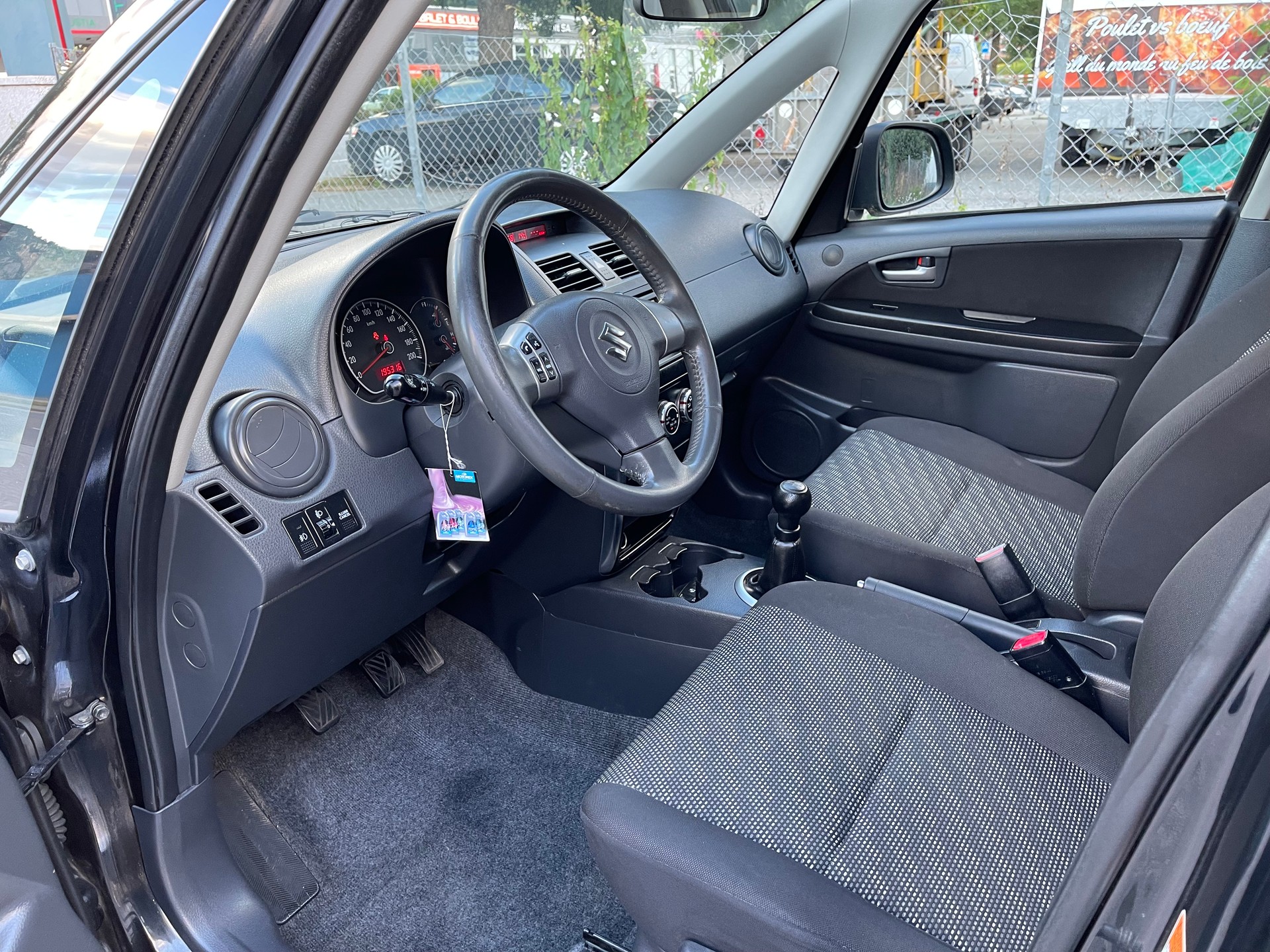 SUZUKI SX4 1.6 16V GL Top 2WD-image-7