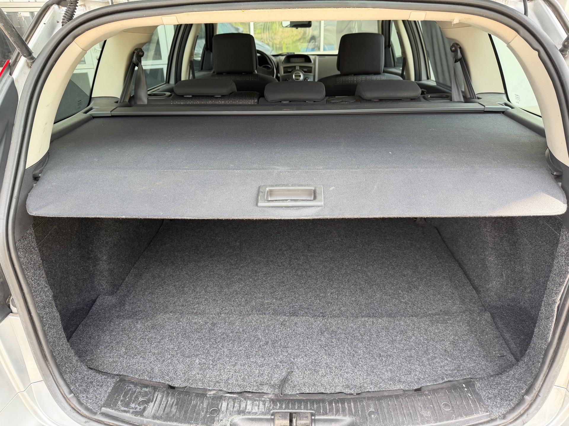 RENAULT Mégane Break 1.6 16V Business-image-16
