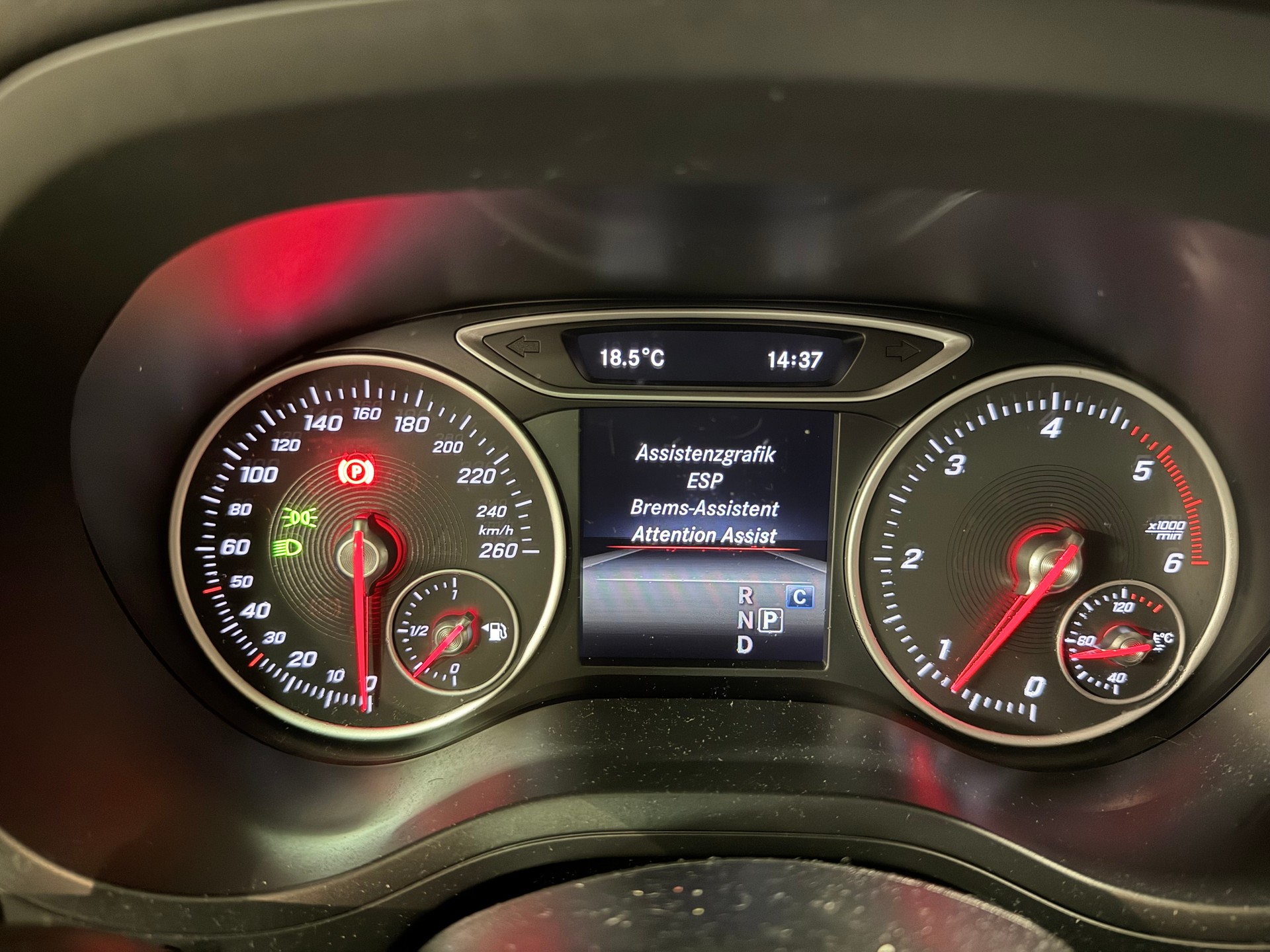 MERCEDES-BENZ B 200 CDI Night Star 7G-DCT-image-13