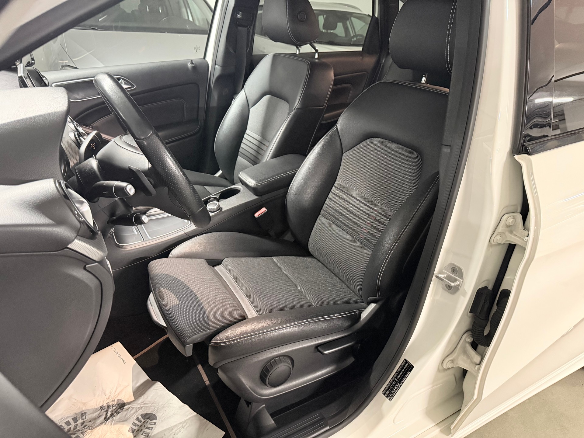 MERCEDES-BENZ B 200 CDI Night Star 7G-DCT-image-8