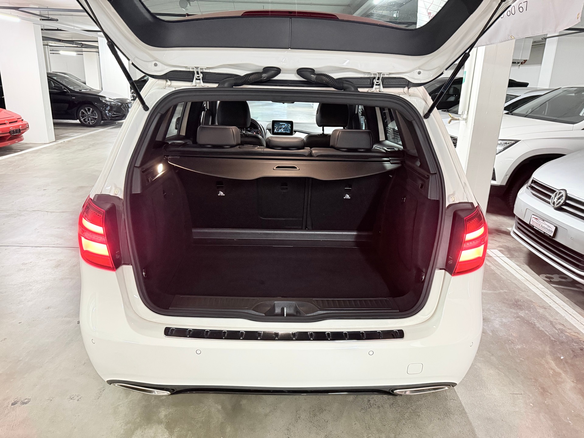 MERCEDES-BENZ B 200 CDI Night Star 7G-DCT-image-6