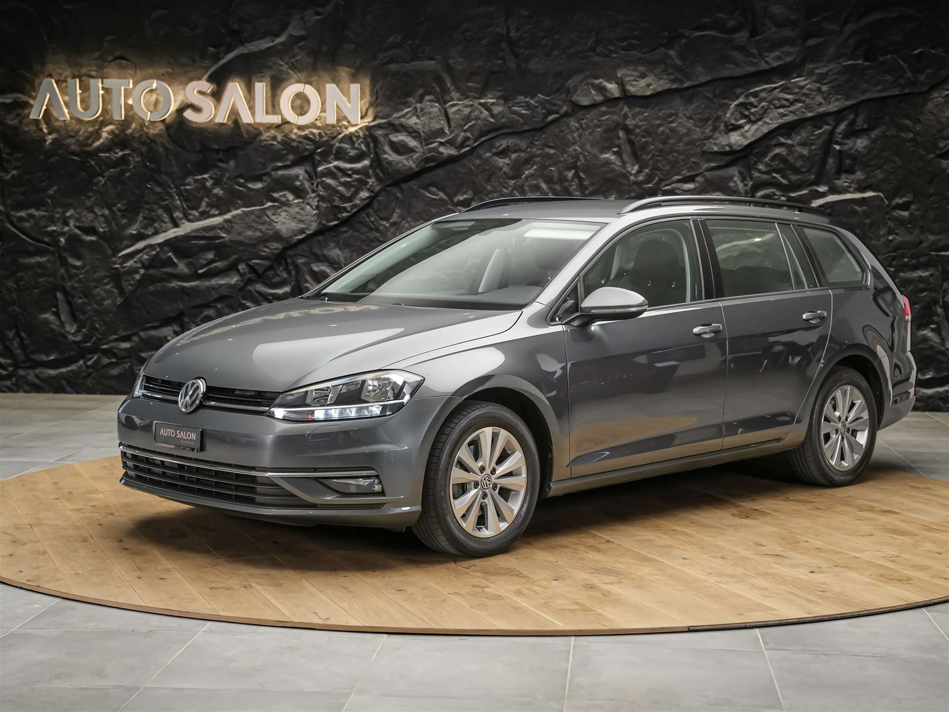 VW Golf Variant 1.5 TSI EVO Comfortline DSG *CH Auto*Abstandsregler*Sitzheizung*-image-0