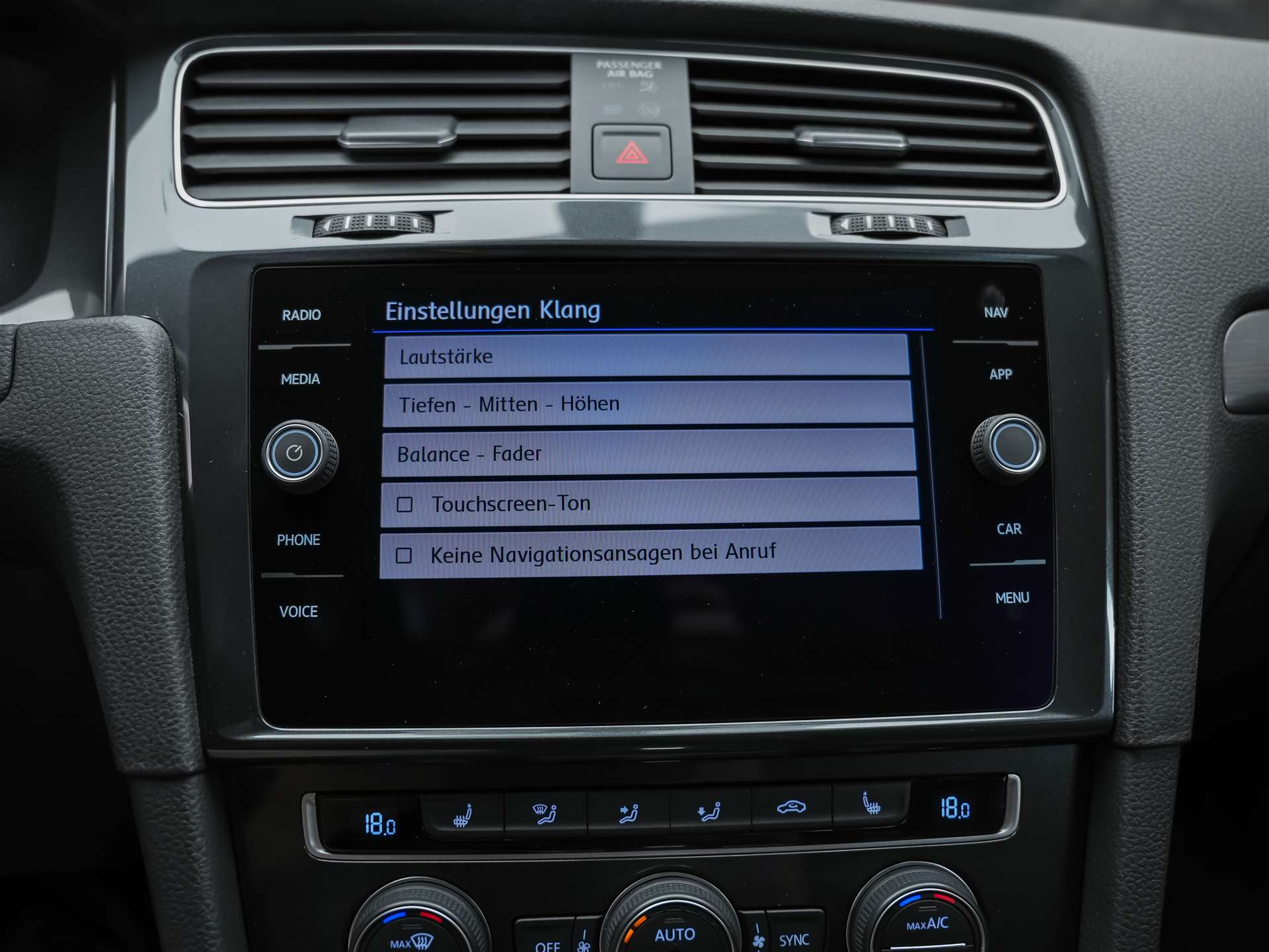 VW Golf Variant 1.5 TSI EVO Comfortline DSG *CH Auto*Abstandsregler*Sitzheizung*-image-30