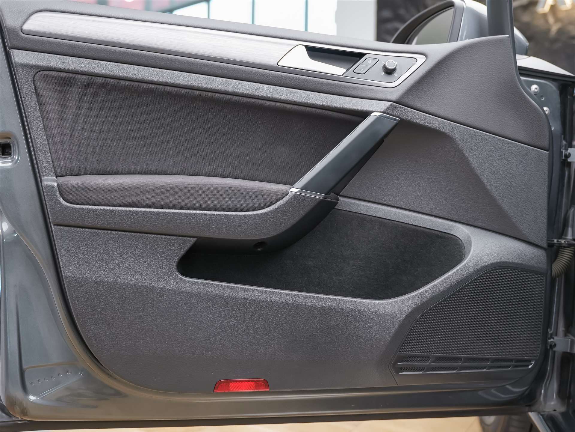 VW Golf Variant 1.5 TSI EVO Comfortline DSG *CH Auto*Abstandsregler*Sitzheizung*-image-21