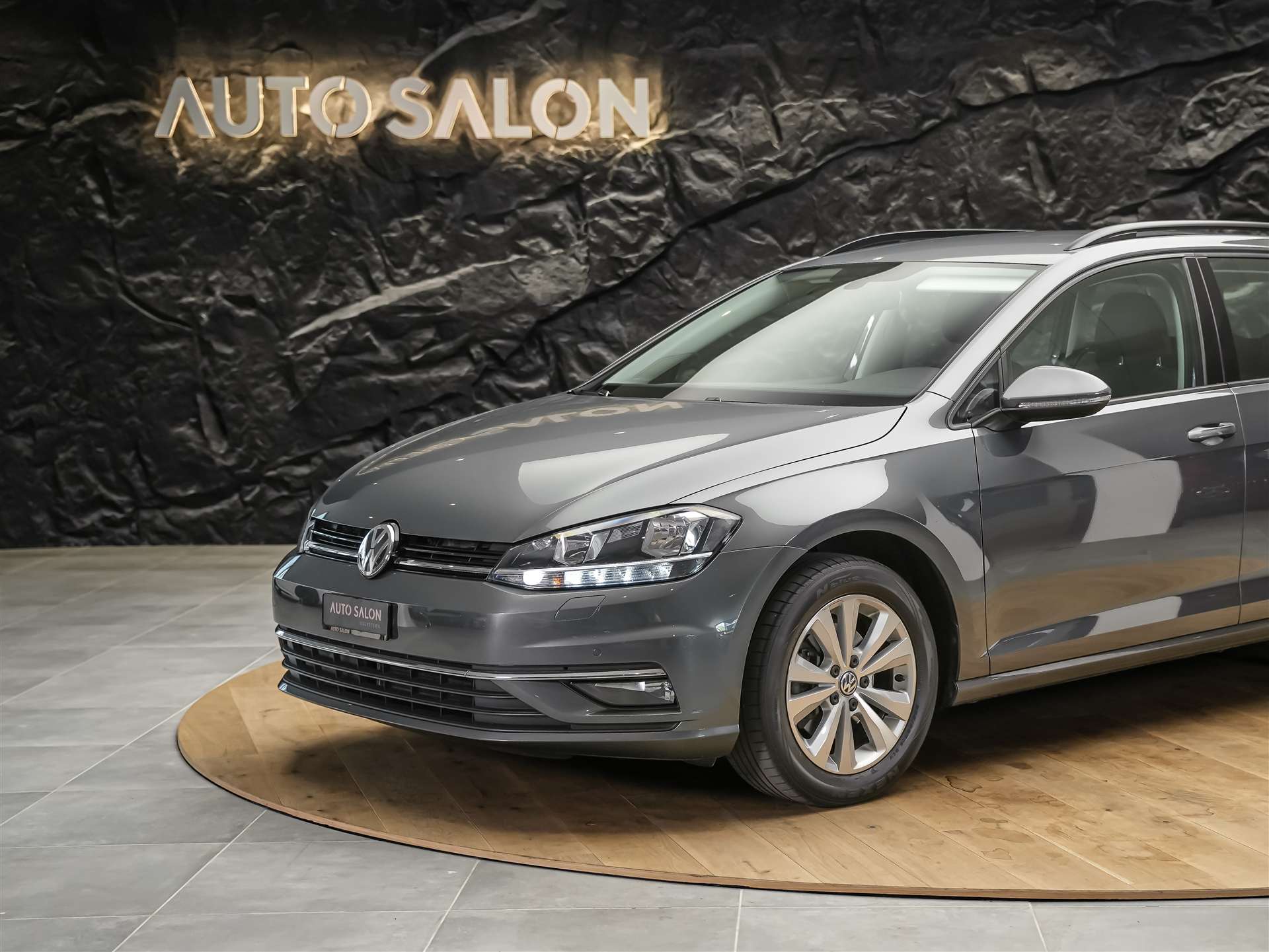 VW Golf Variant 1.5 TSI EVO Comfortline DSG *CH Auto*Abstandsregler*Sitzheizung*-image-12