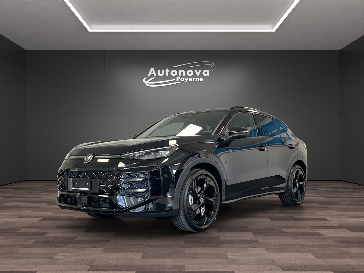 VW T-Roc 1.5 eTSI mHEV R-Line DSG-image-0
