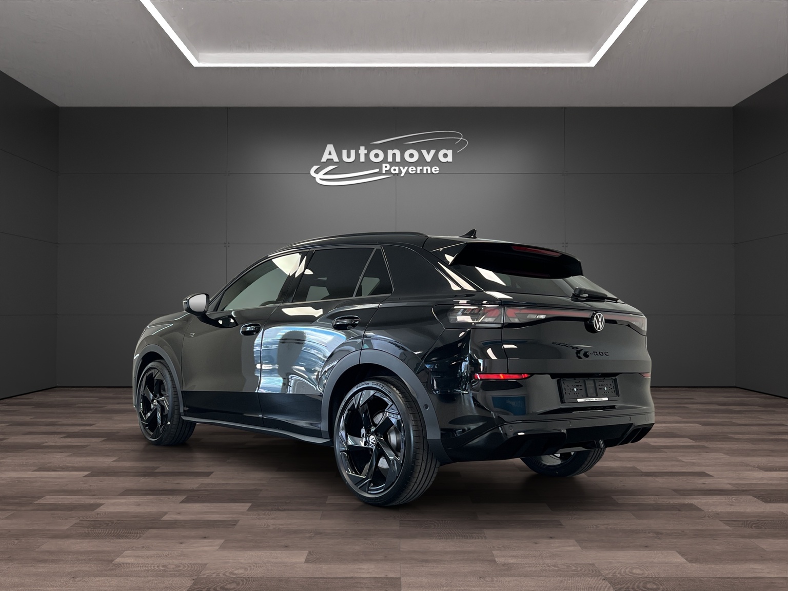 VW T-Roc 1.5 eTSI mHEV R-Line DSG-image-3