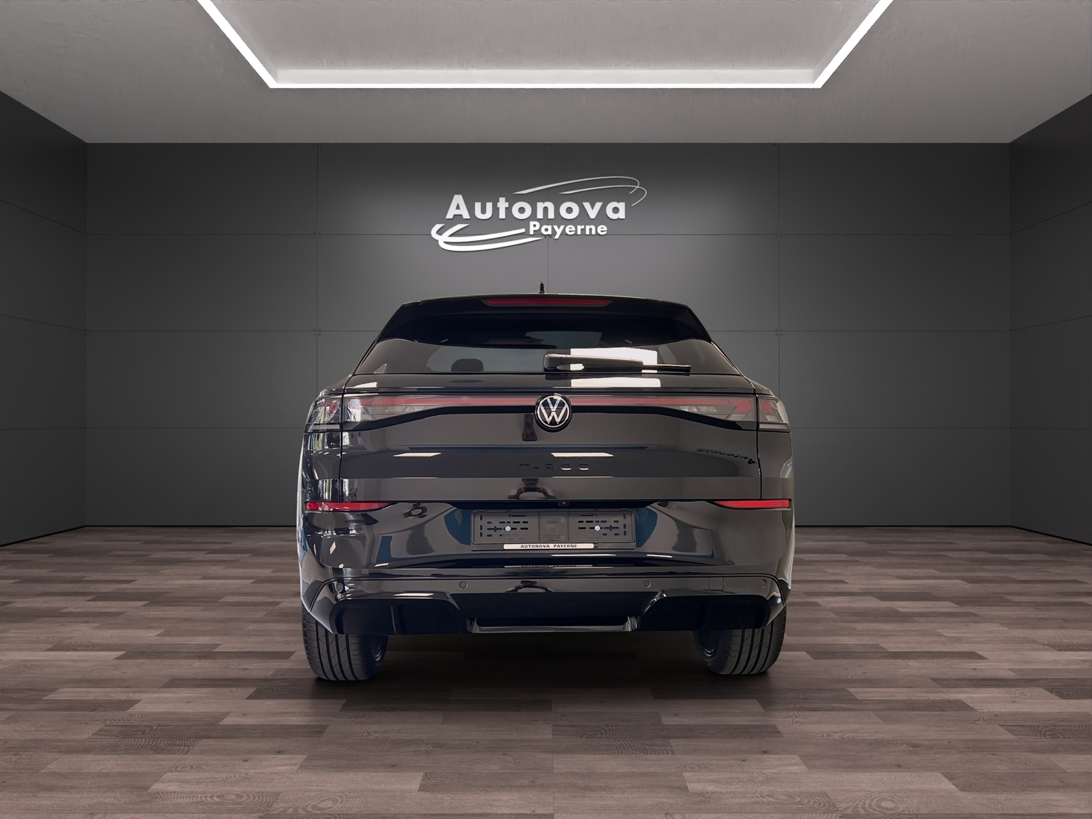 VW T-Roc 1.5 eTSI mHEV R-Line DSG-image-4