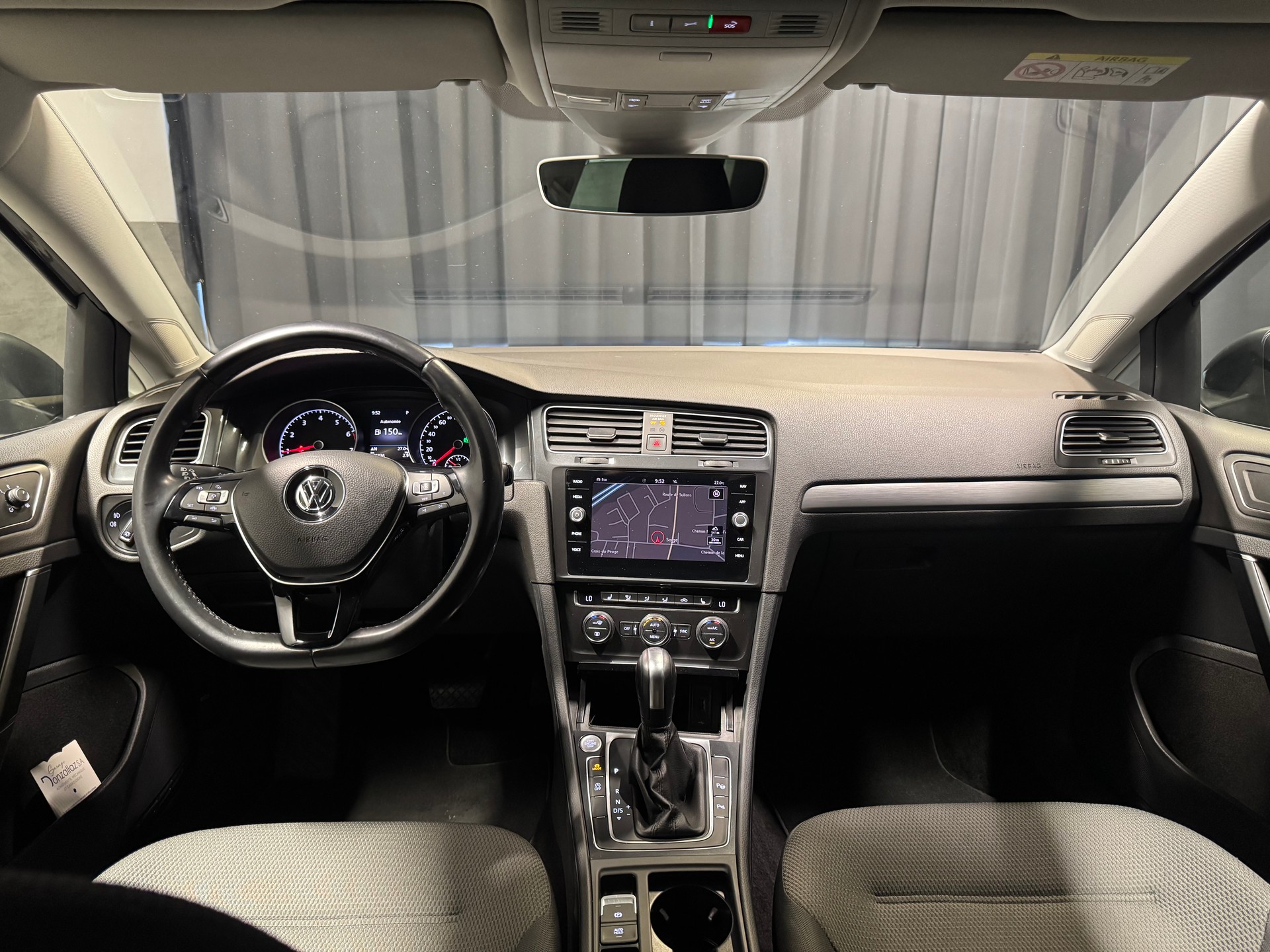 VW Golf 1.5 TSI EVO Comfortline DSG (2)-image-8