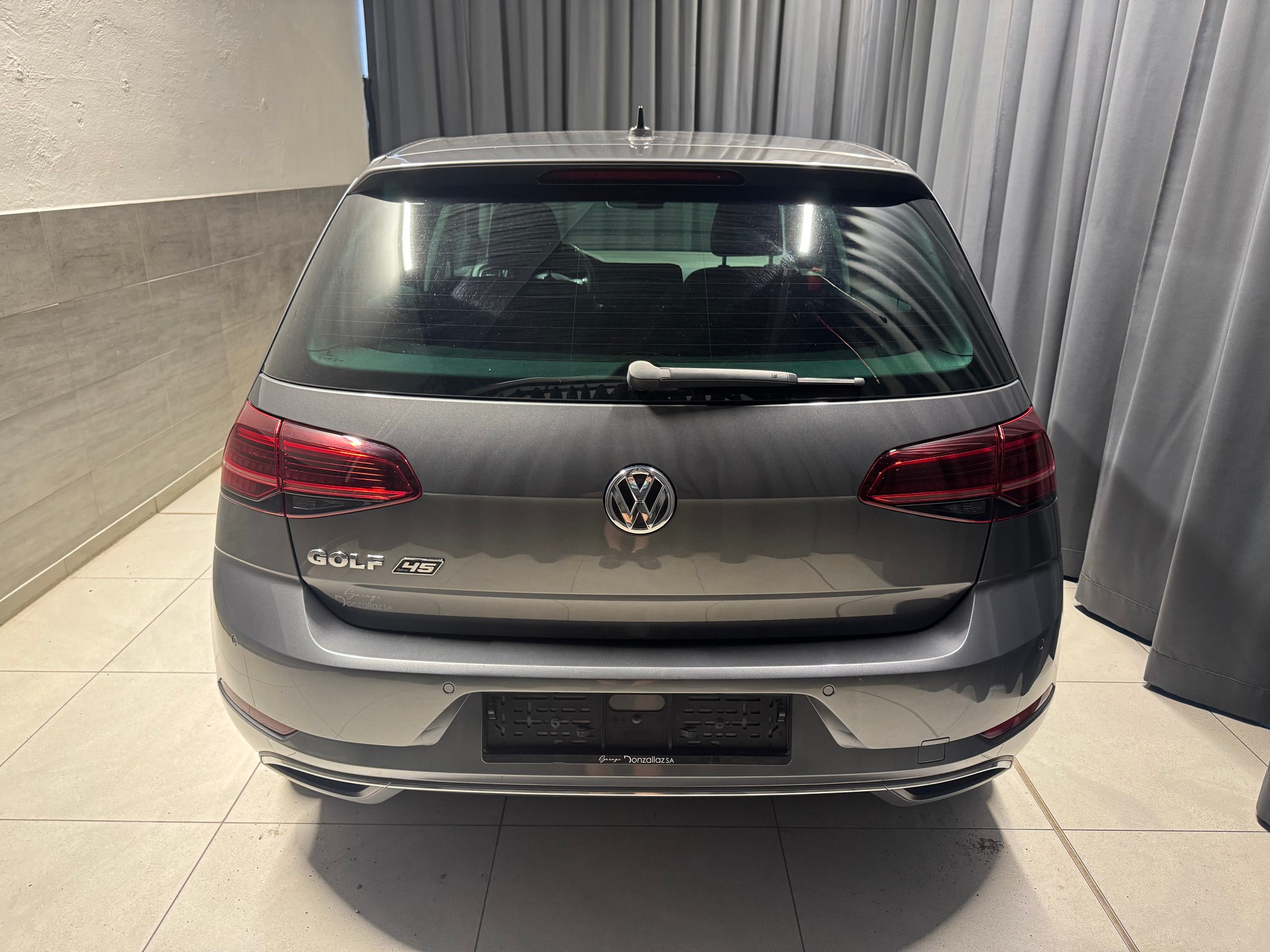 VW Golf 1.5 TSI EVO Comfortline DSG (2)-image-4