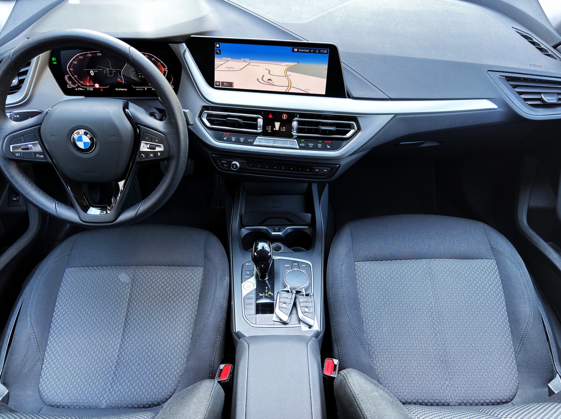 BMW 120d xDrive Steptronic ✅CH-Fahrzeug & 8-fach bereift auf ALU✅-image-7