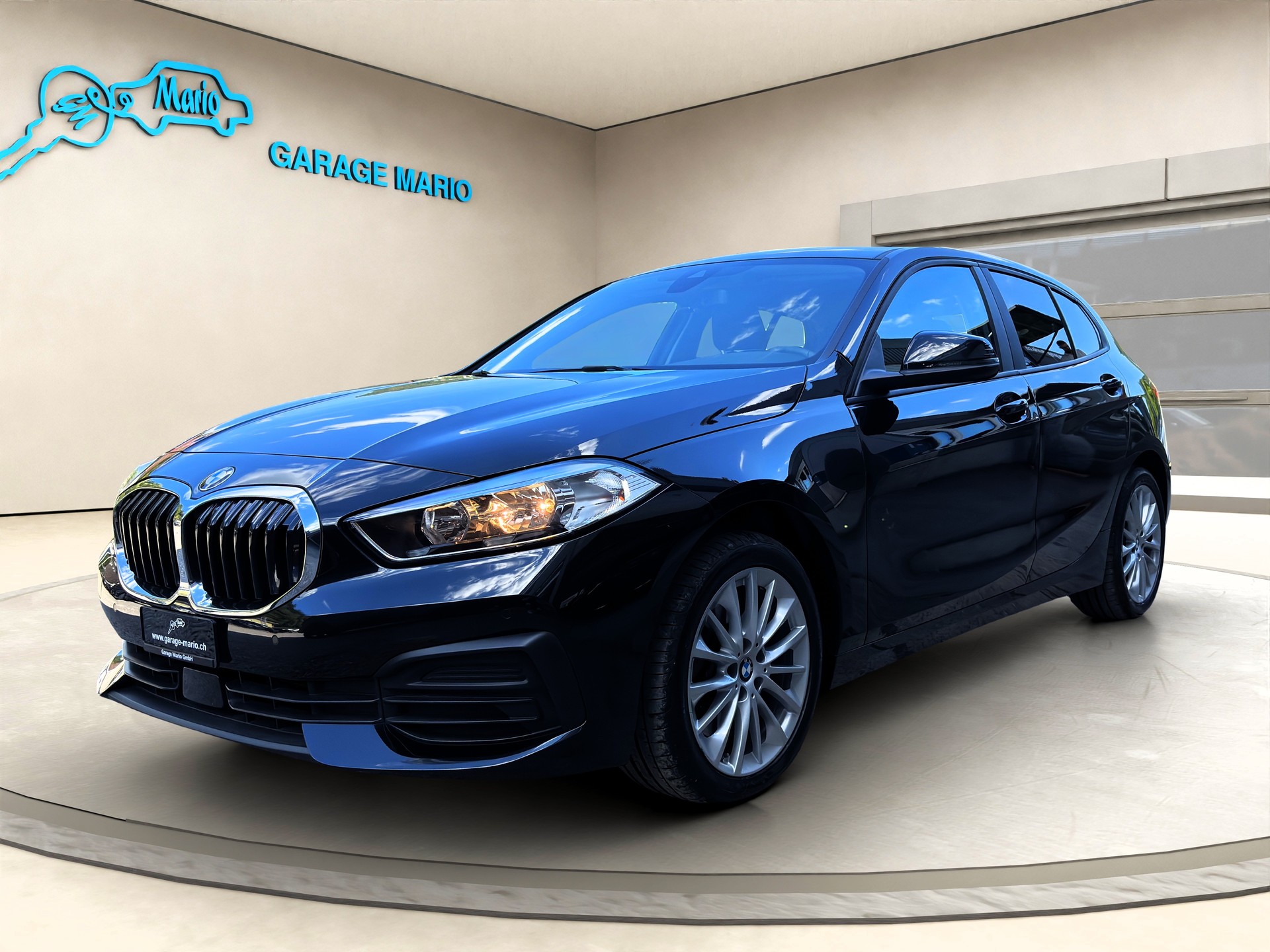 BMW 120d xDrive Steptronic ✅CH-Fahrzeug & 8-fach bereift auf ALU✅-image-2
